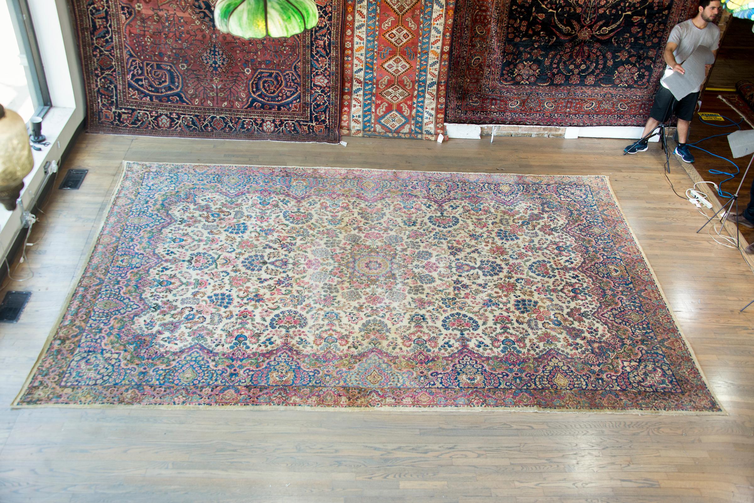 Alfombra persa Kirman de principios del siglo XX en venta 8