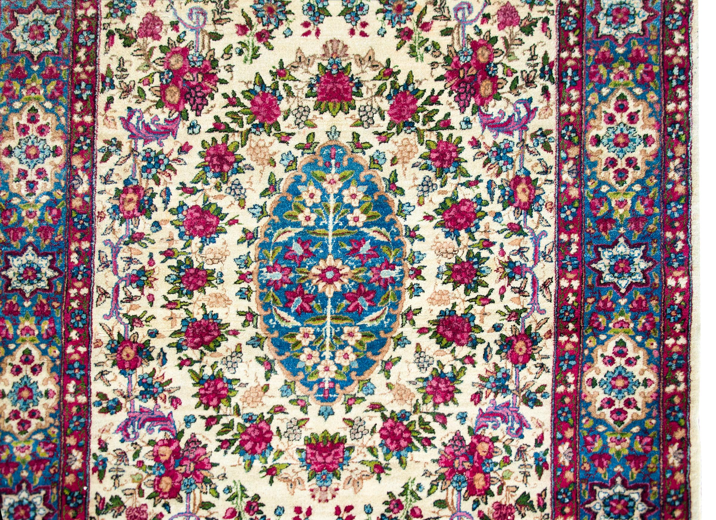 Mid-20th Century Early 20th Century Persian Kirman Rug For Sale