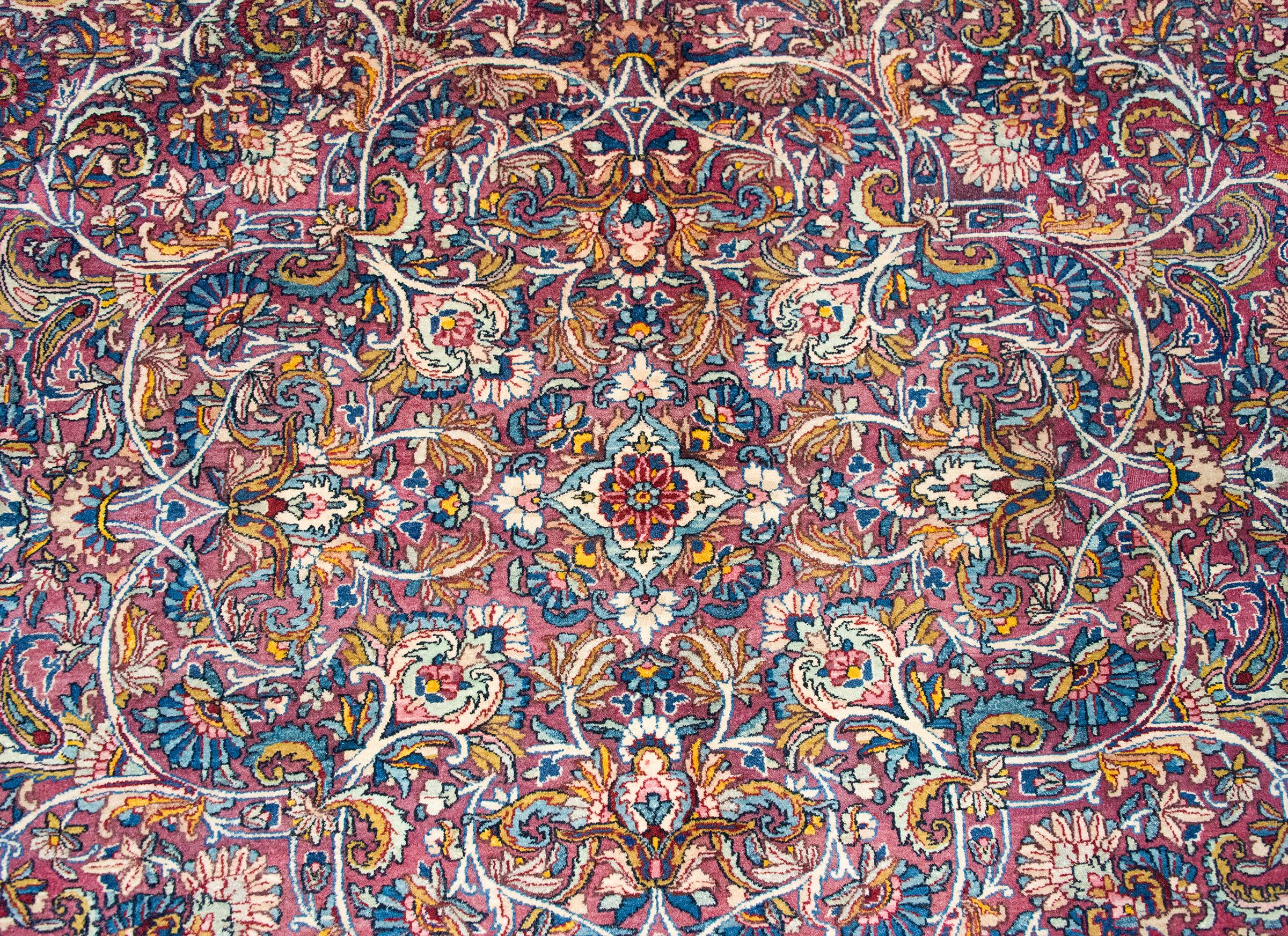 Alfombra persa Kirman de principios del siglo XX en venta 3