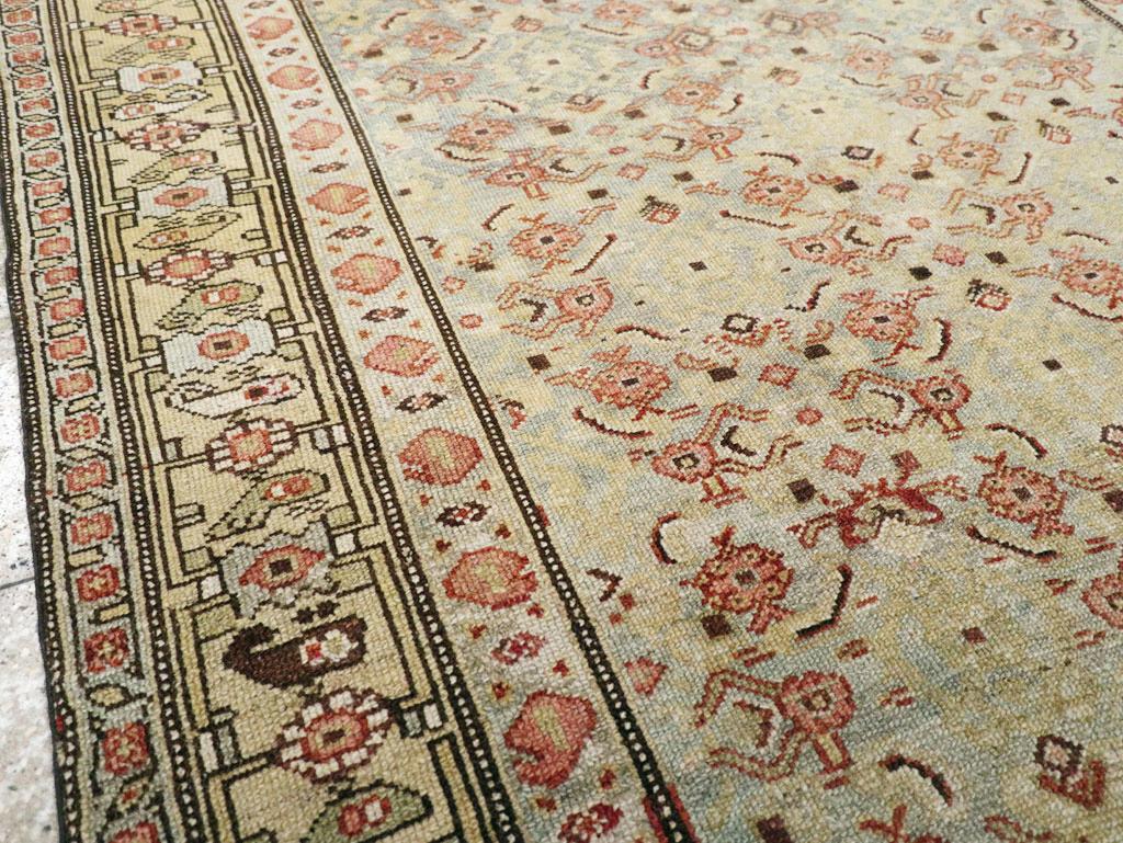 Persischer Kurdischer Akzentteppich des frühen 20. Jahrhunderts (Rustikal) im Angebot