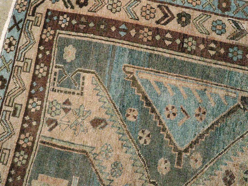 Persischer Kurdischer Bidjar-Akzentteppich des frühen 20. Jahrhunderts (Handgeknüpft) im Angebot