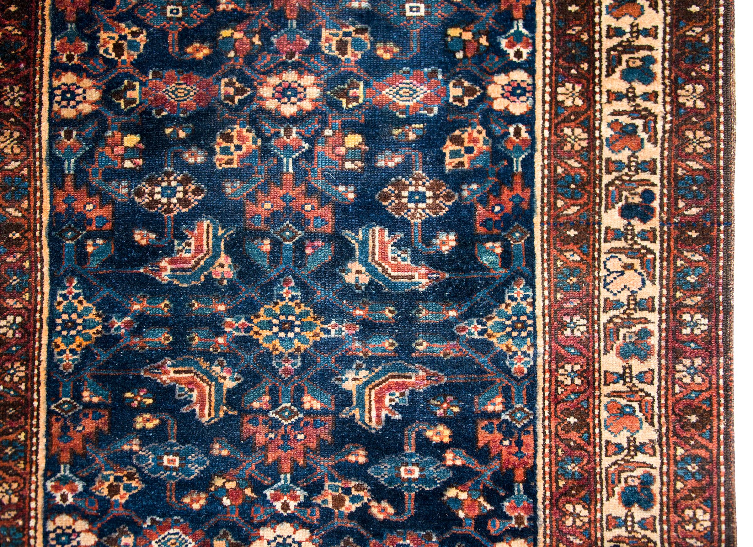 Early 20th Century Persian Kurdish Rug In Good Condition For Sale In Chicago, IL