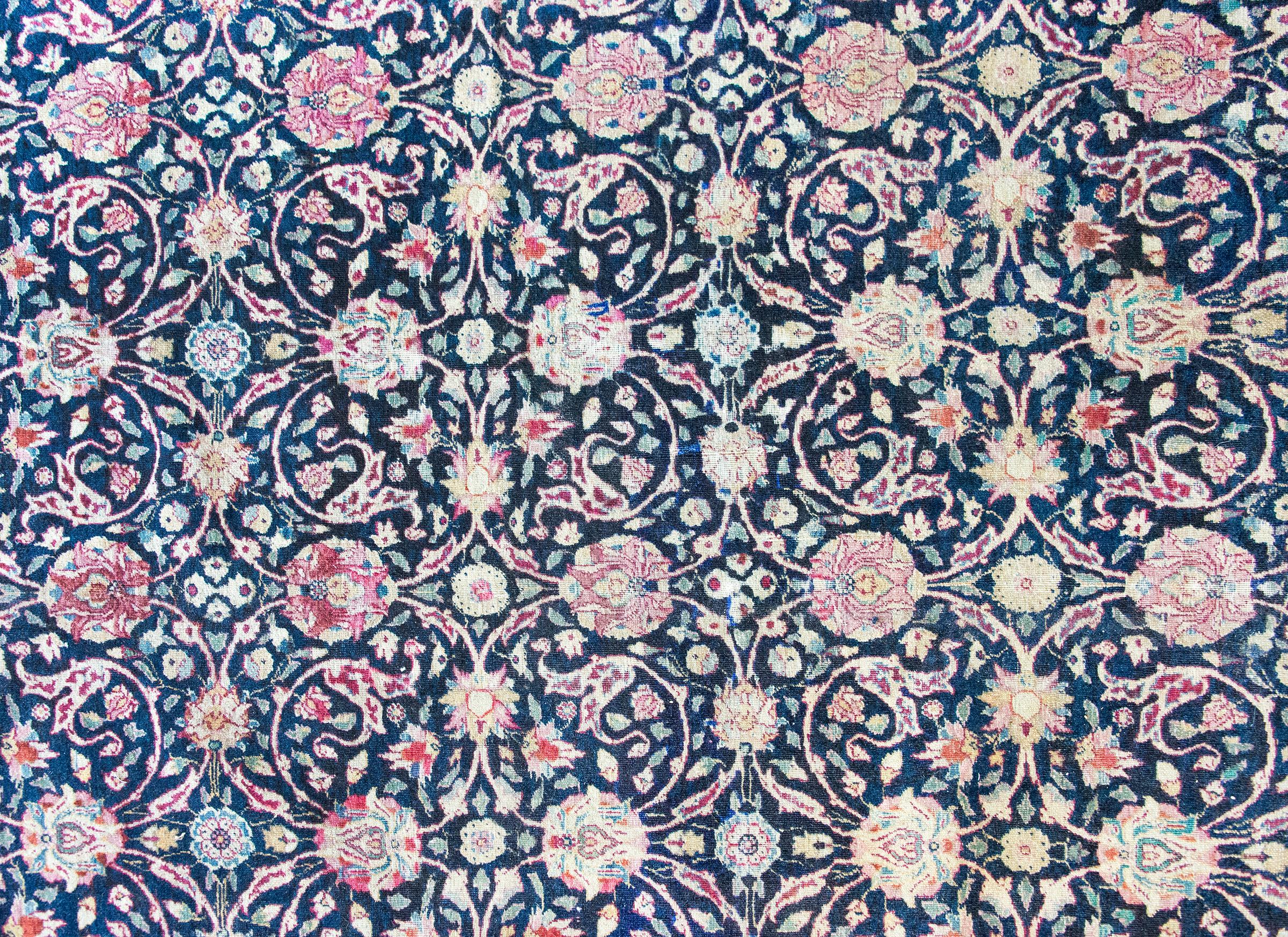 Tapis persan Lavar Kirman du début du 20e siècle en vente 3