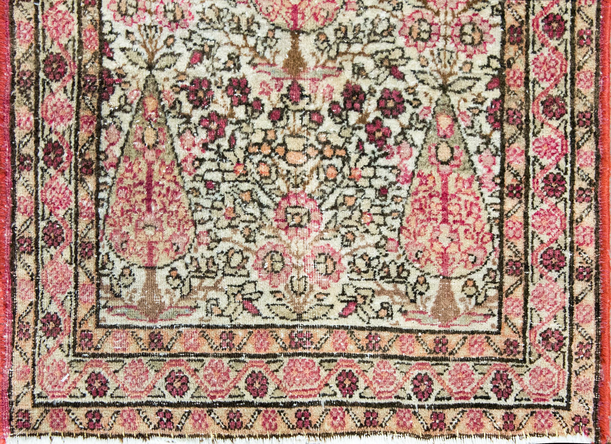 Alfombra persa Lavar Kirman de principios del siglo XX en venta 2