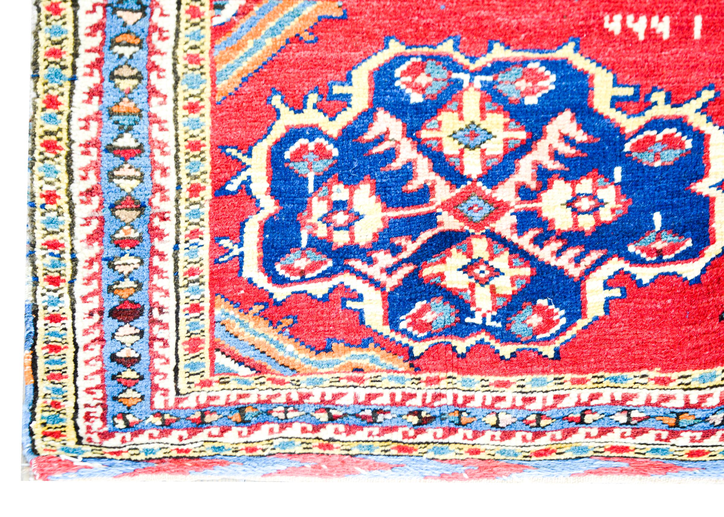Early 20th Century Persian Lori Horse Blanket In Good Condition For Sale In Chicago, IL