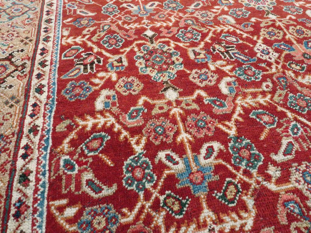 Early 20th Century Persian Mahal Accent Carpet (Rustikal) im Angebot