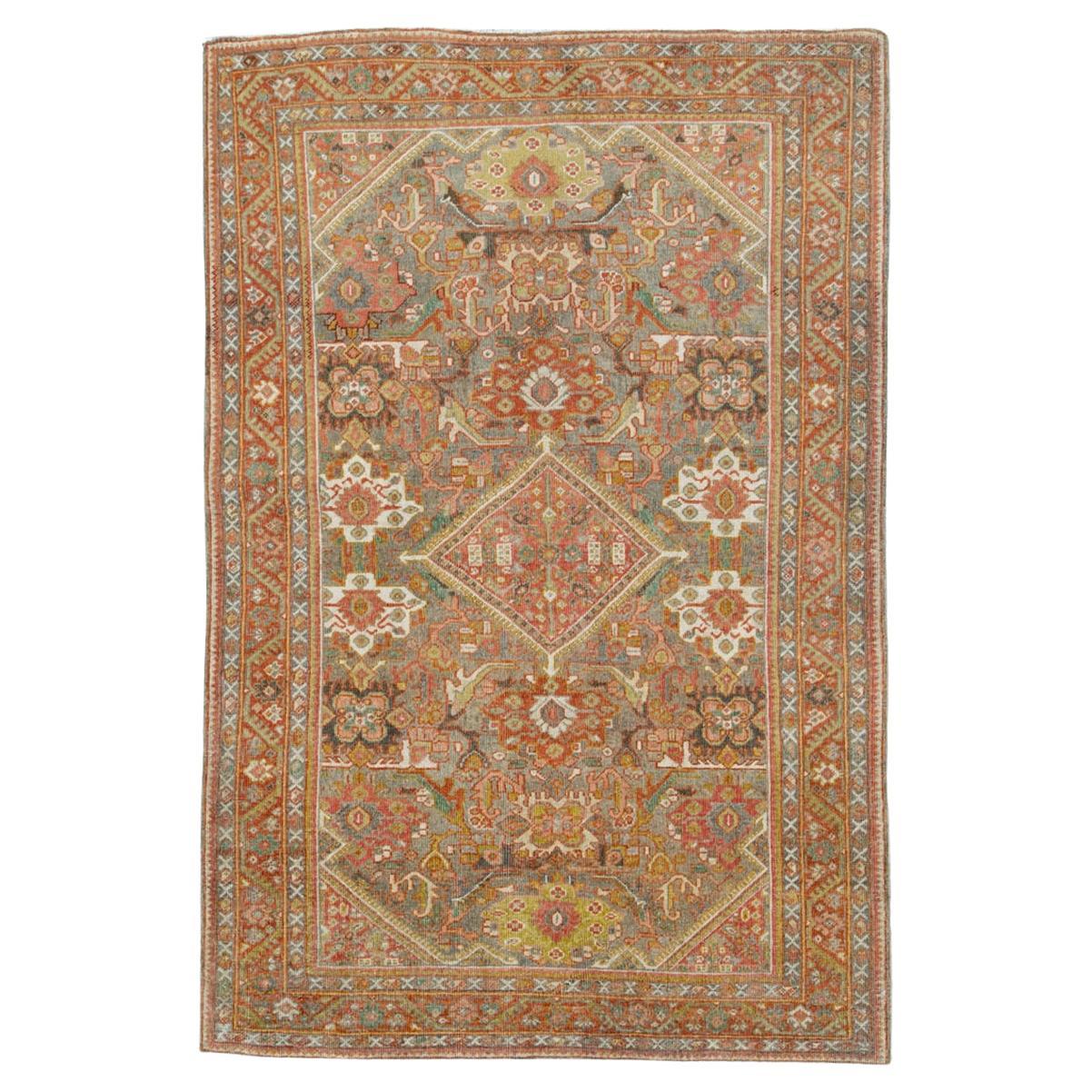 Persischer Mahal-Akzentteppich aus dem frühen 20. im Angebot