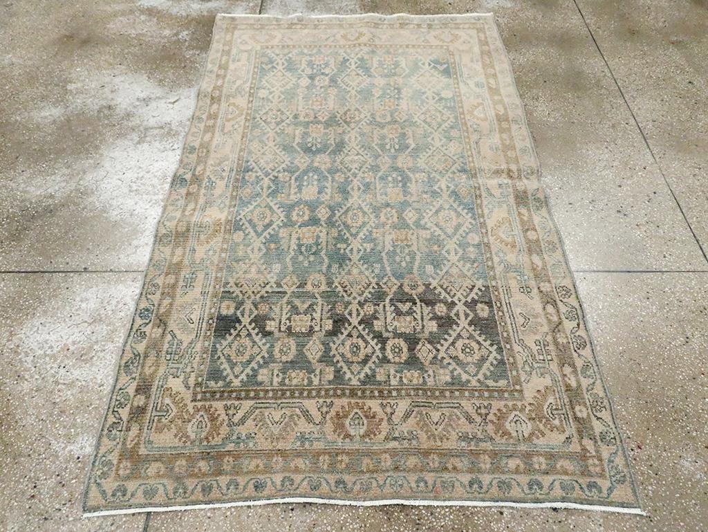 Antigua alfombra persa Malayer hecha a mano a principios del siglo XX.

Medidas: 4' 0