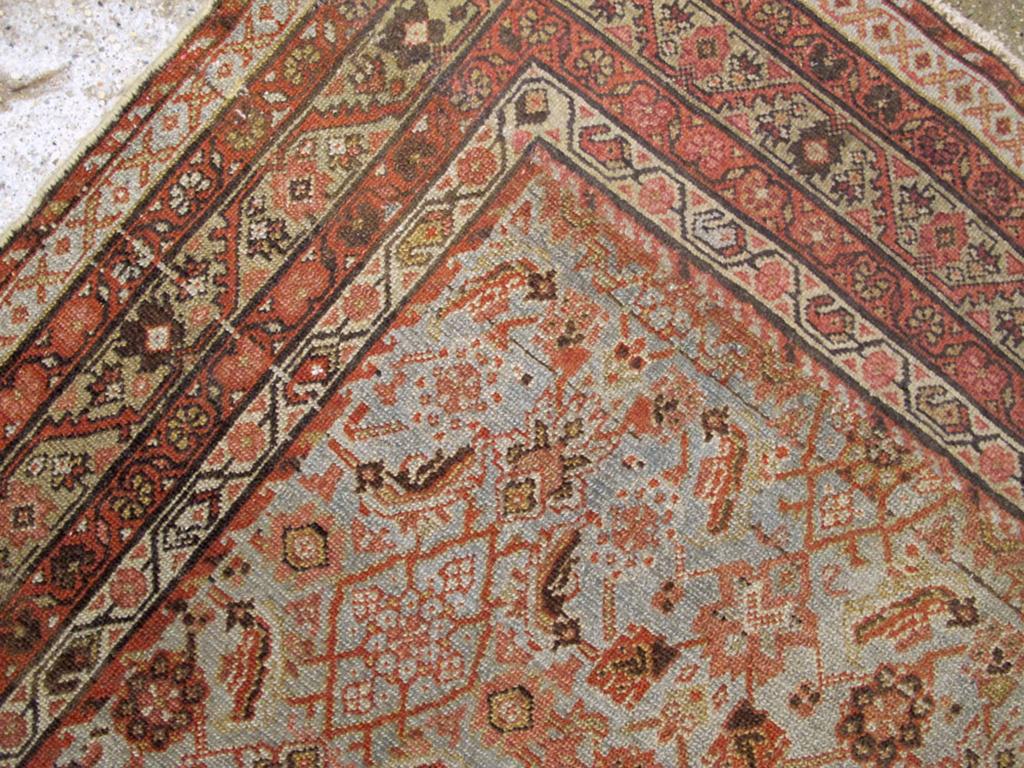 Early 20th Century Persian Malayer Accent Rug In Excellent Condition For Sale In New York, NY