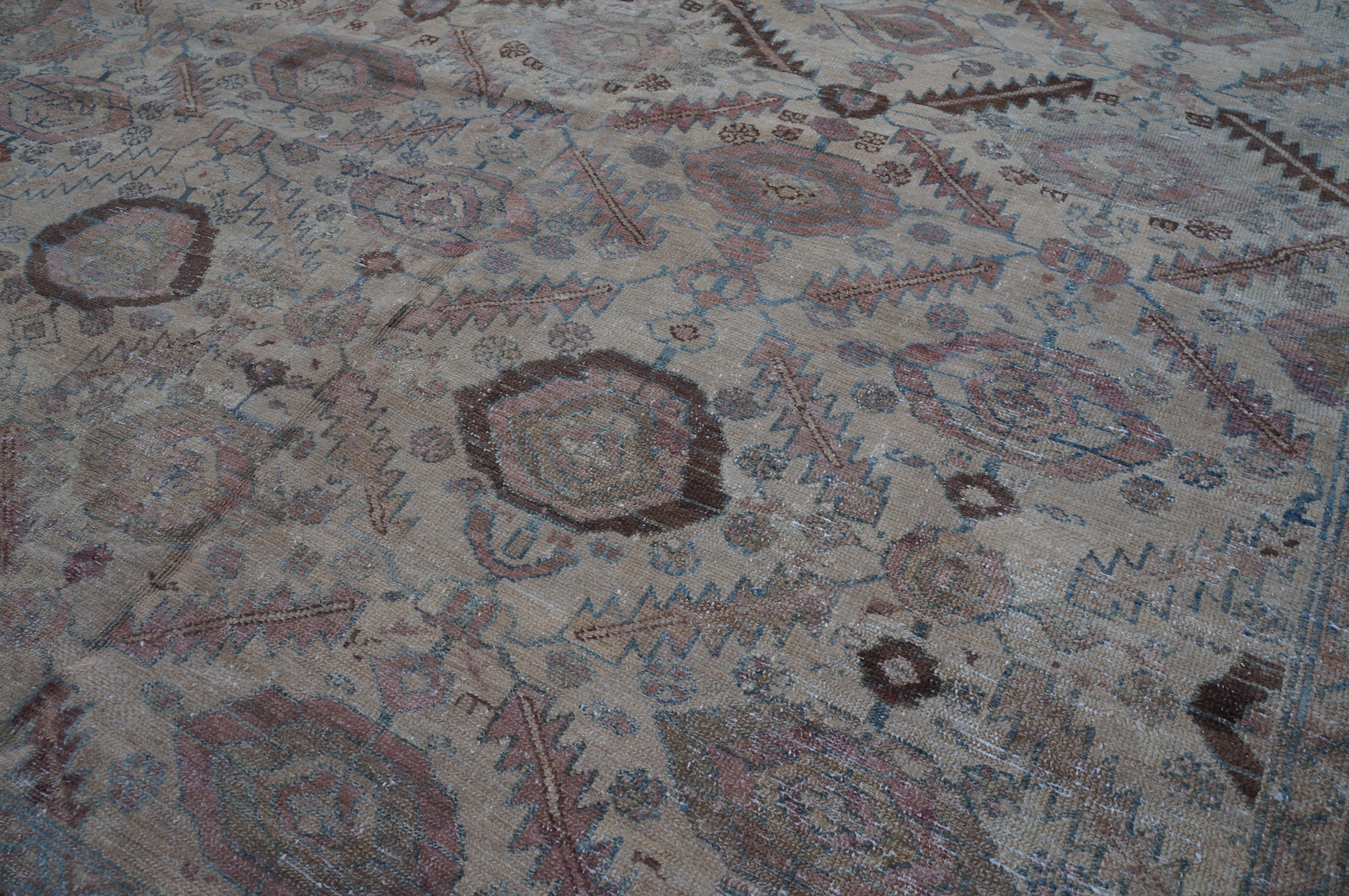 Early 20th Century Persian Malayer Carpet ( 12' X 13'6'' - 366 x 412 ) For Sale 7
