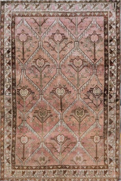 Early 20th Century Persian Malayer Carpet ( 4'4"x 6'4" - 132 x 193 )