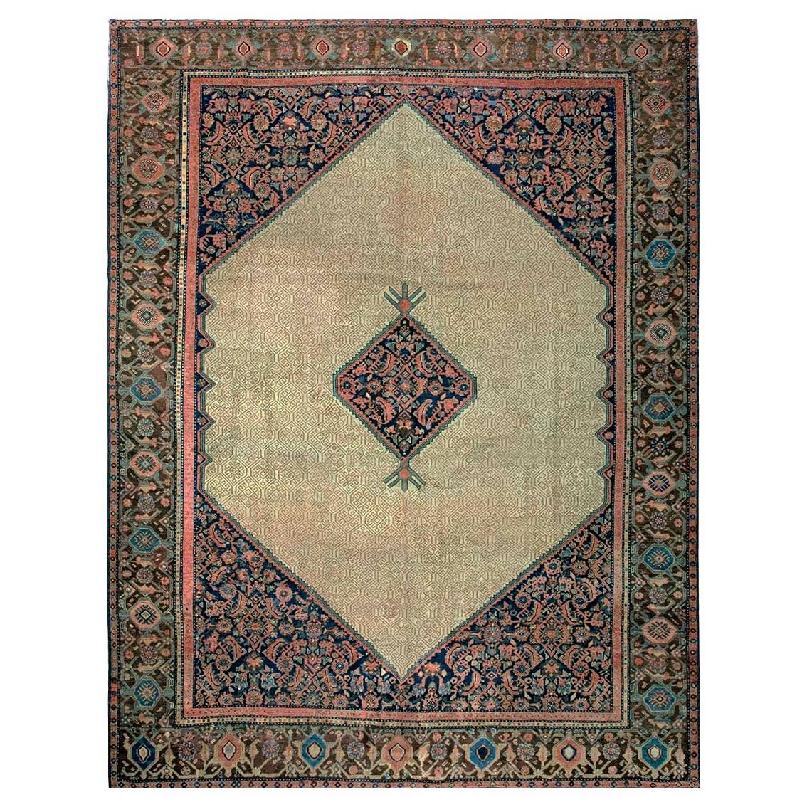 Persischer Malayer-Teppich des frühen 20. Jahrhunderts ( 9'3" x 12'6" - 282 x 382") im Angebot