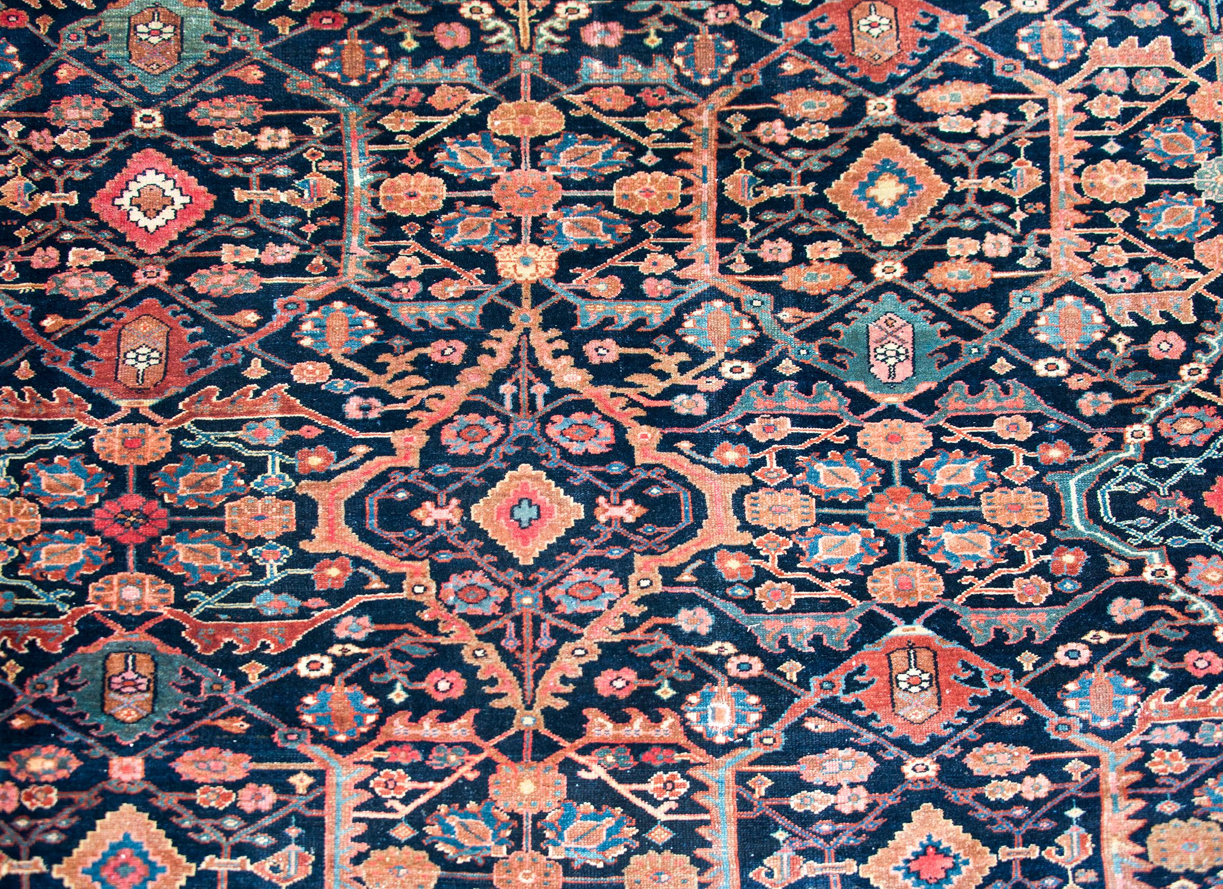Early 20th Century Persian Malayer Rug For Sale 7