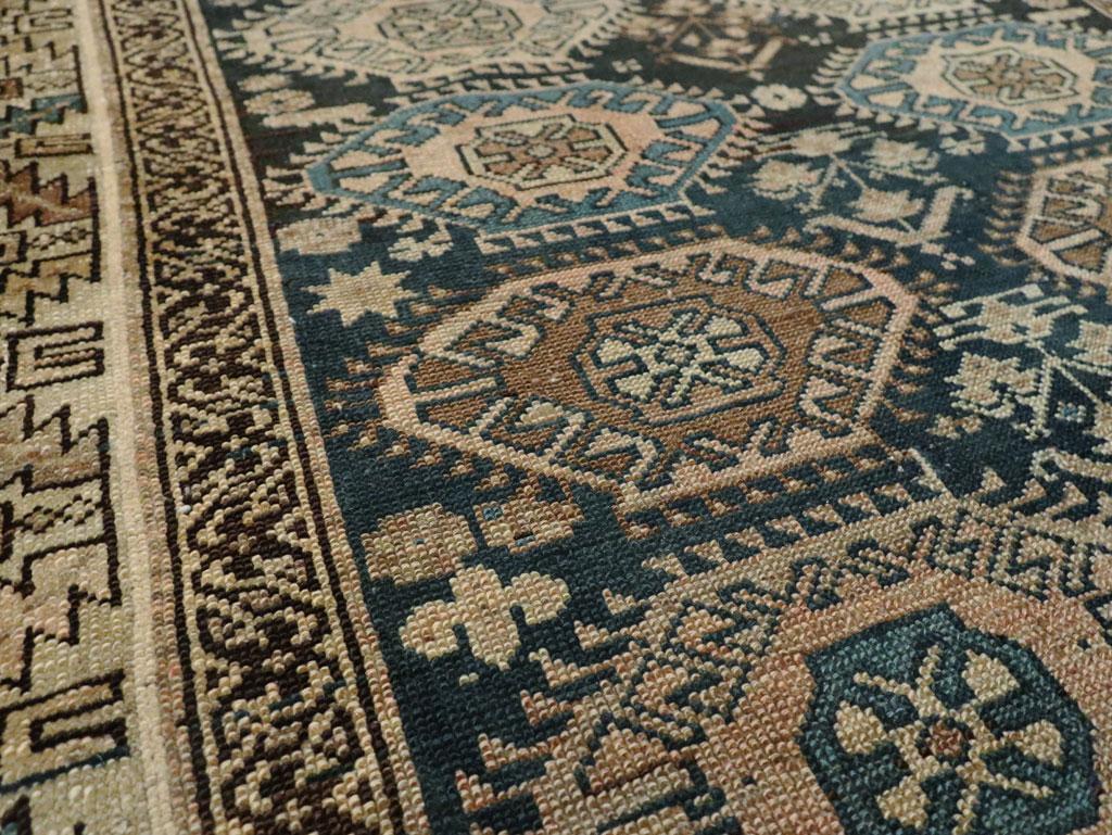 Persischer Malayer-Teppich des frühen 20. Jahrhunderts (Handgeknüpft) im Angebot