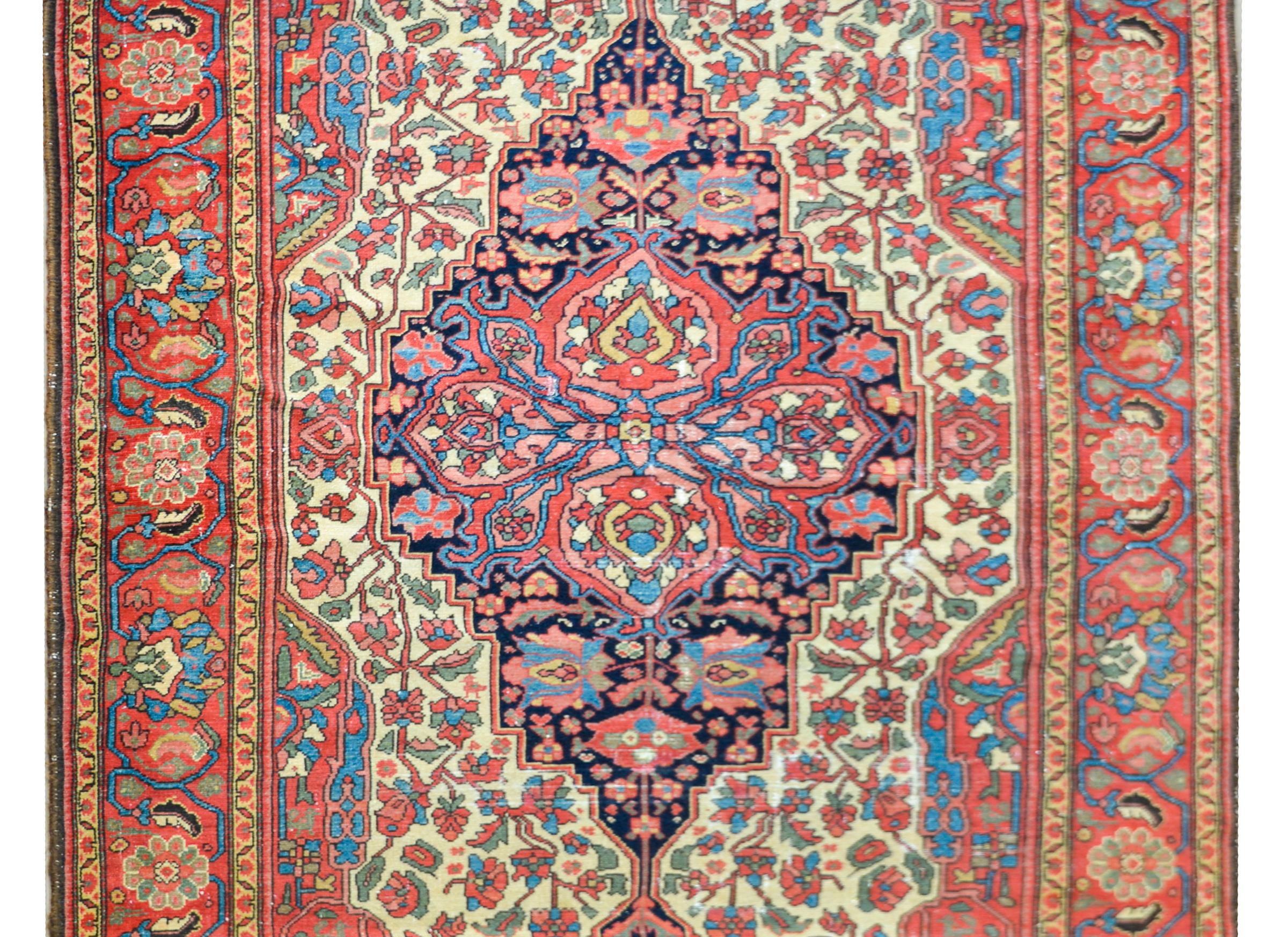 Persischer Malayer-Teppich des frühen 20. Jahrhunderts (Handgeknüpft) im Angebot
