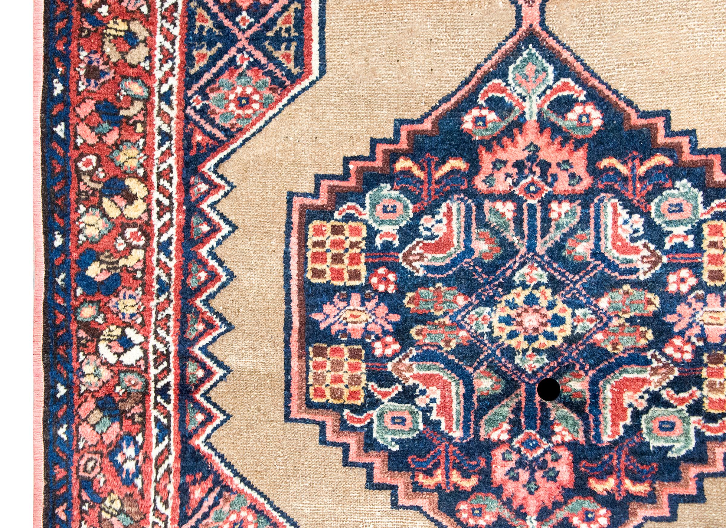 Early 20th Century Persian Malayer Rug For Sale 1