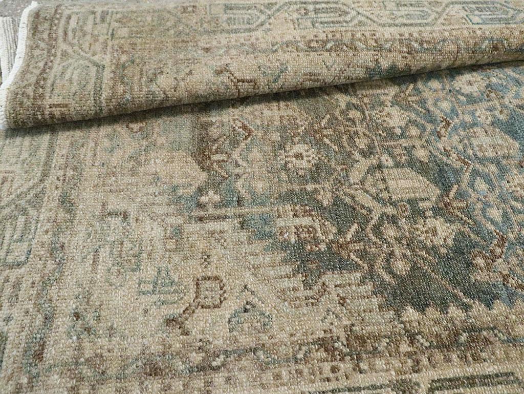 Persischer Malayer-Teppich des frühen 20. Jahrhunderts im Angebot 3