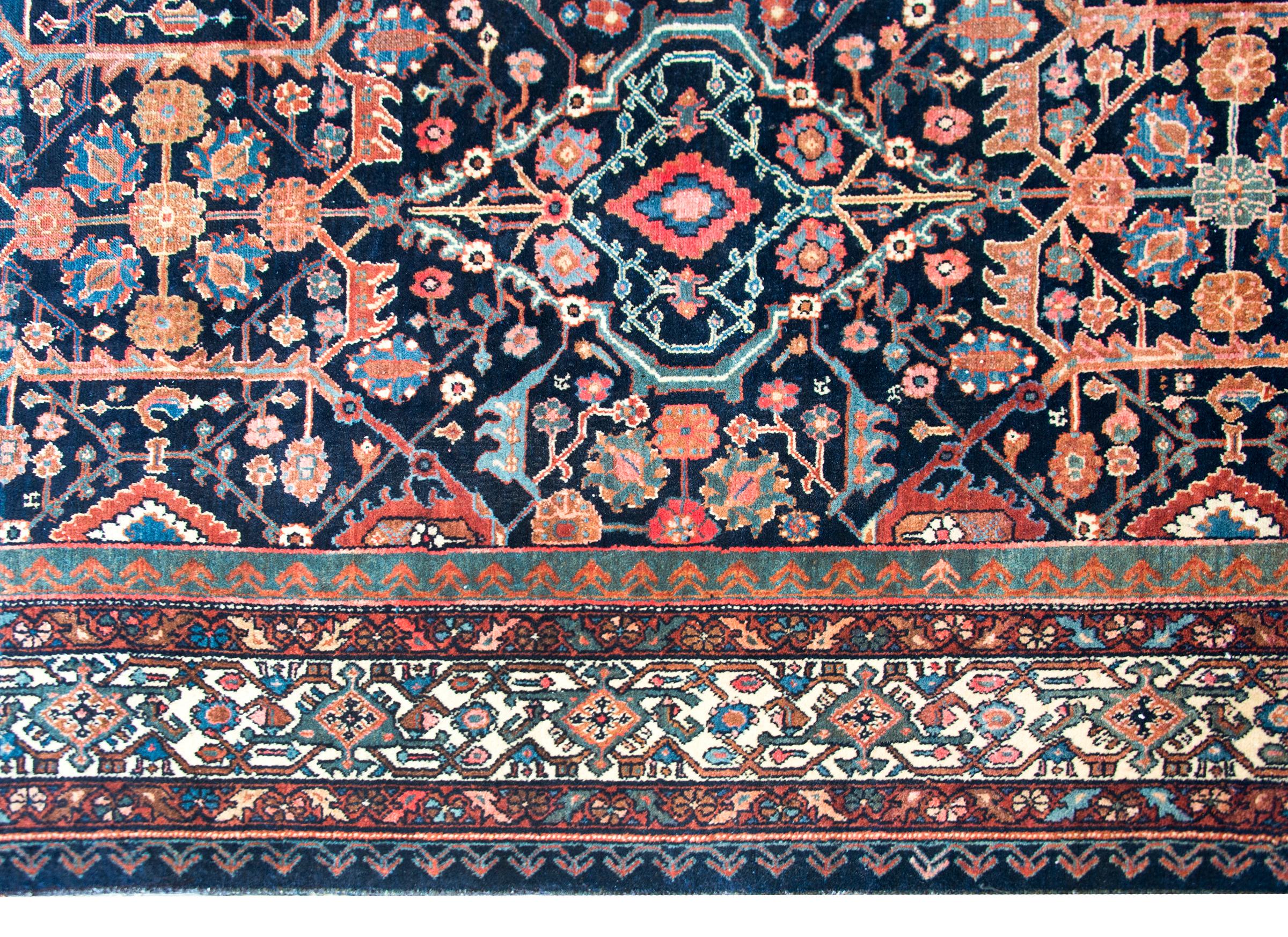 Early 20th Century Persian Malayer Rug For Sale 3