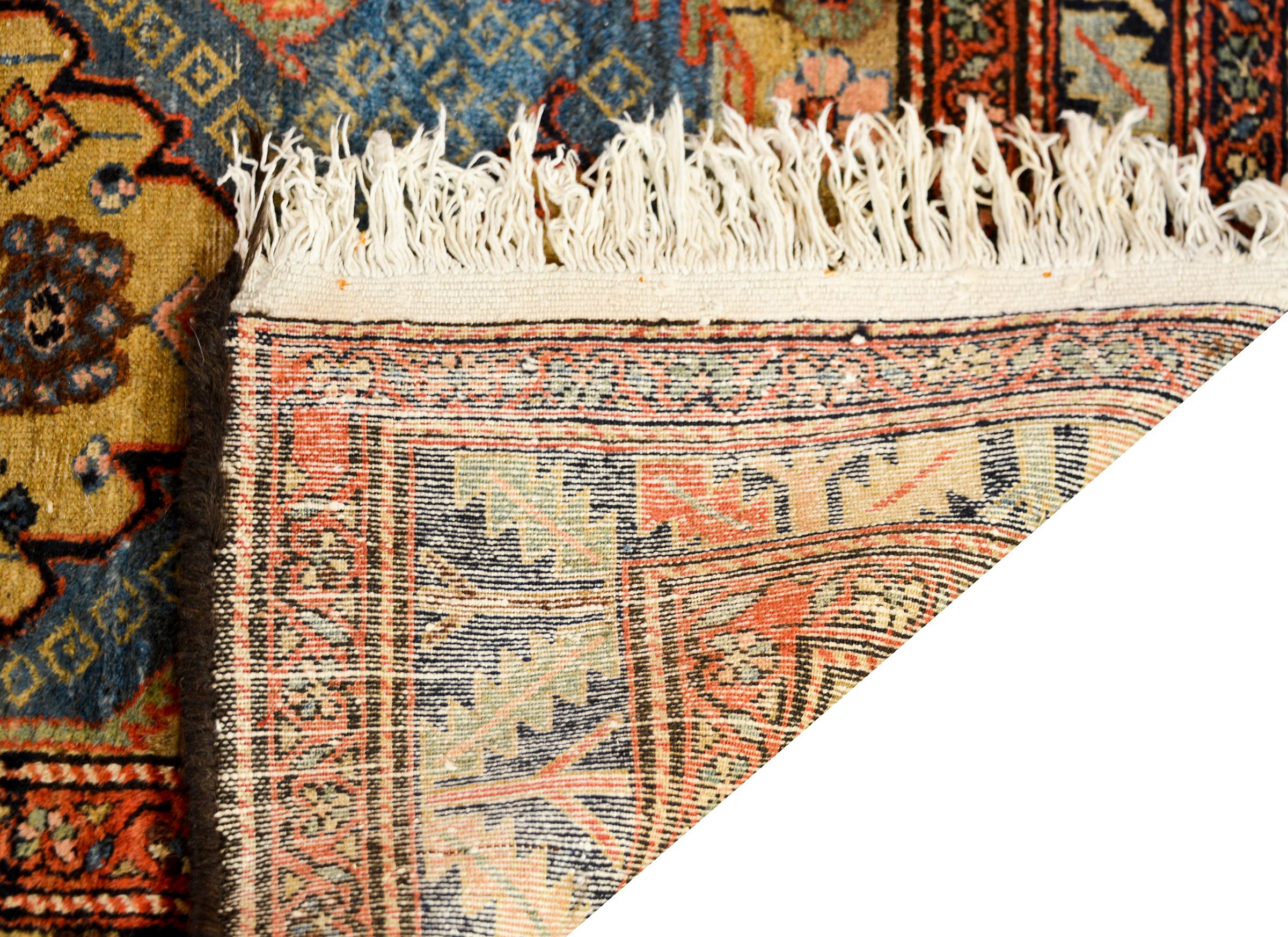 Persischer Malayer-Teppich des frühen 20. Jahrhunderts im Angebot 3