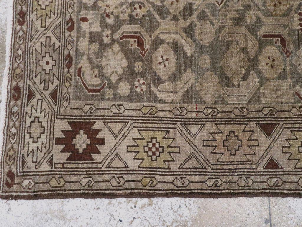Tapis persan Malayer du début du 20e siècle Excellent état - En vente à New York, NY