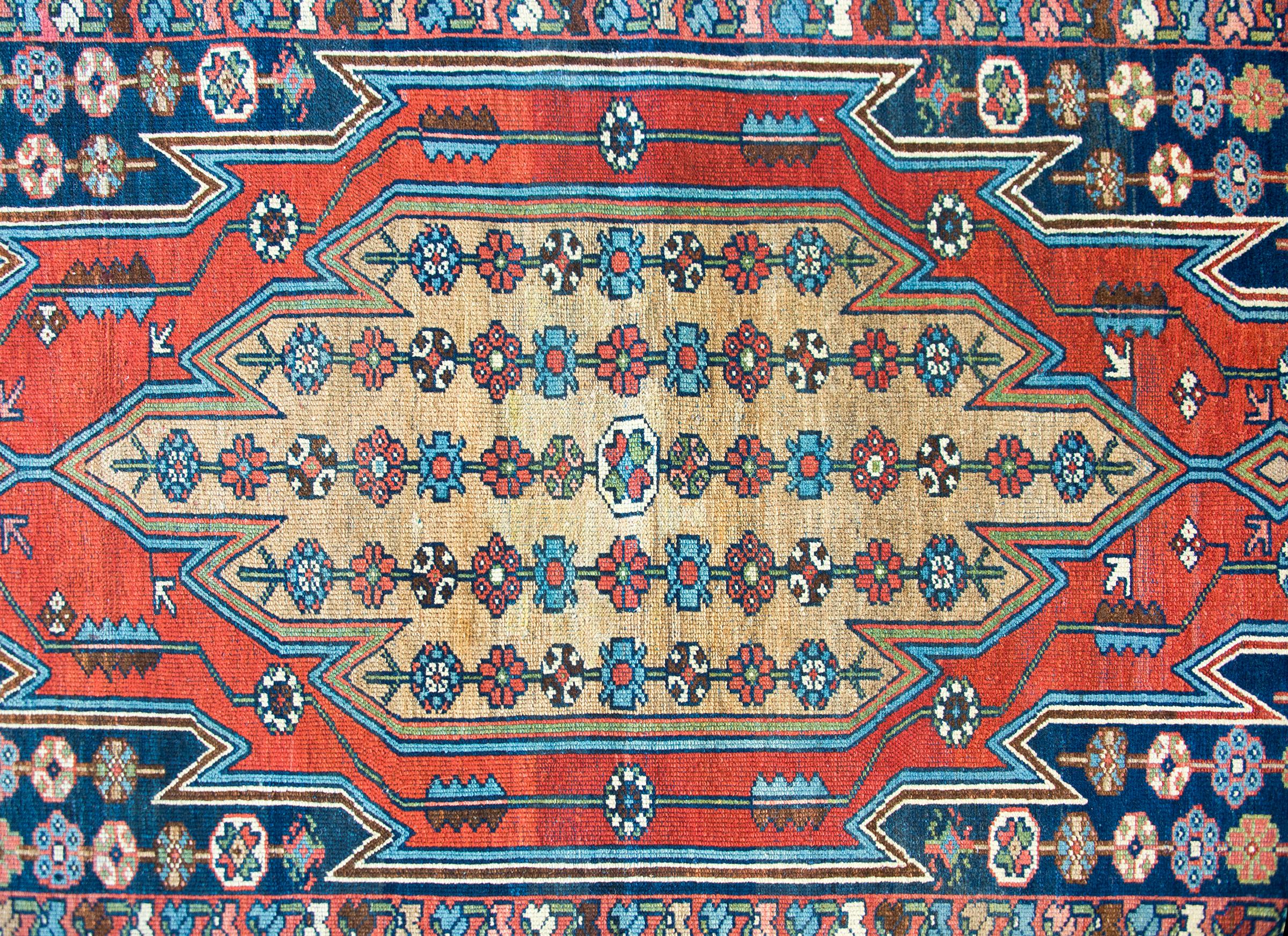 Wool Early 20th Century Persian Mazleghan Rug For Sale
