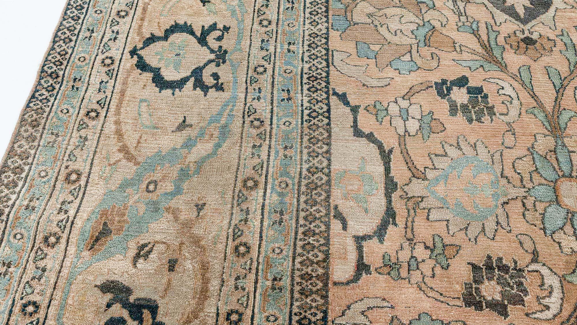 Early 20th Century Persian Meshad Handmade Wool Rug For Sale 3