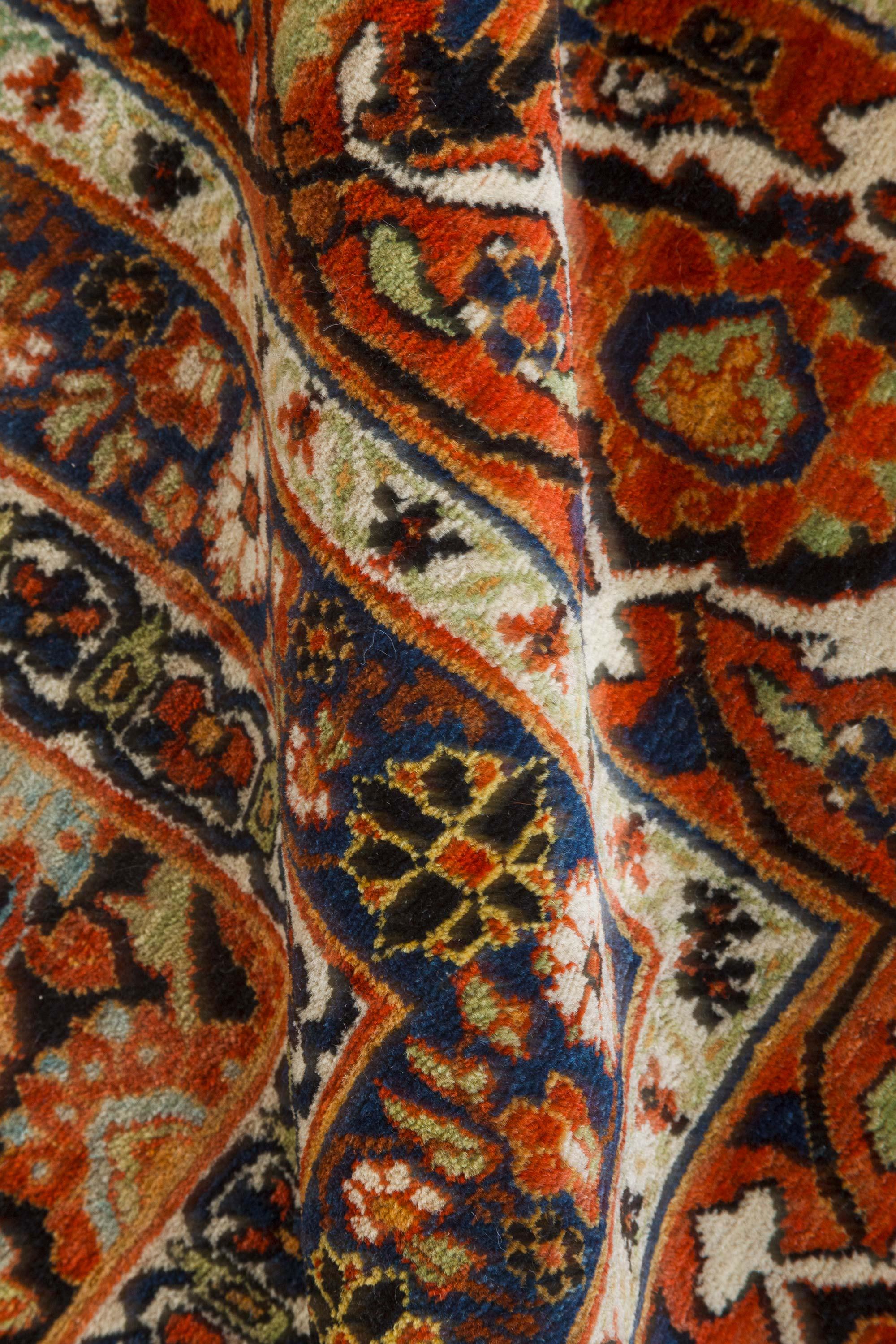 Early 20th century Persian Meshad rug
Size: 11'8