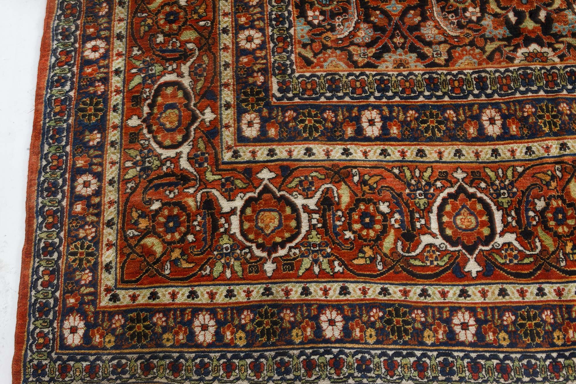 Early 20th Century Persian Meshad Rug For Sale 1