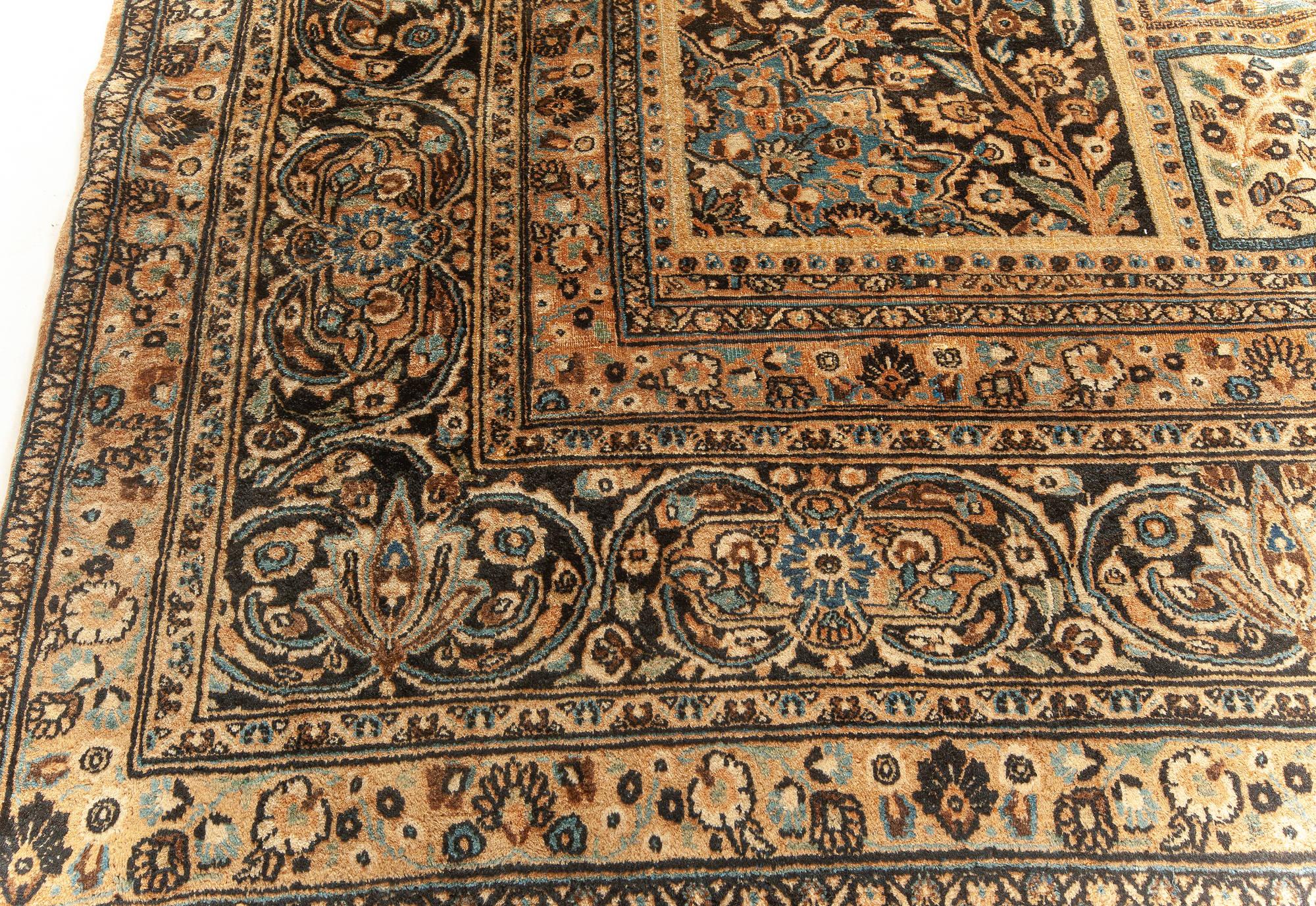 Early 20th Century Persian Meshad Handmade Wool Rug For Sale 1