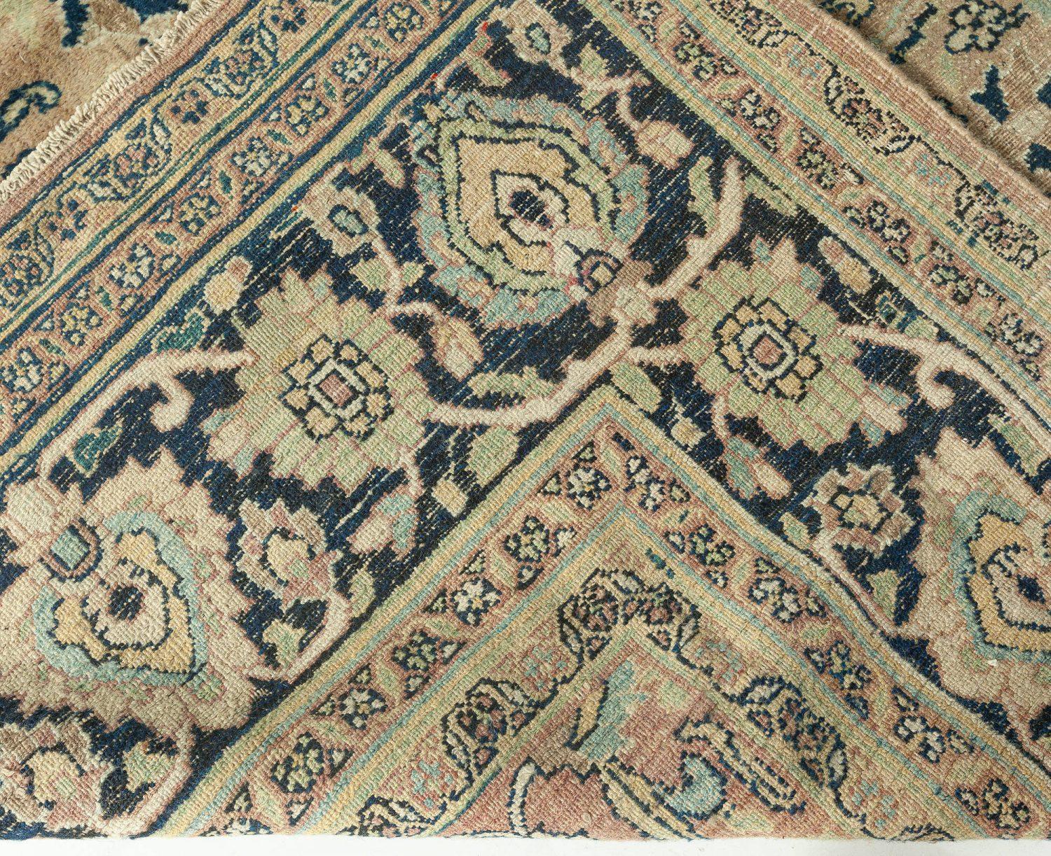 Early 20th Century Persian Meshad Handmade Wool Rug For Sale 4