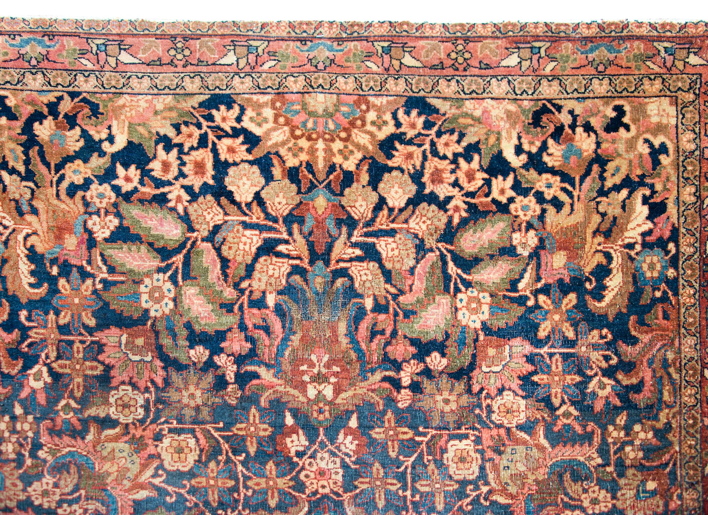 Early 20th Century Persian Meshkabad Rug For Sale 3