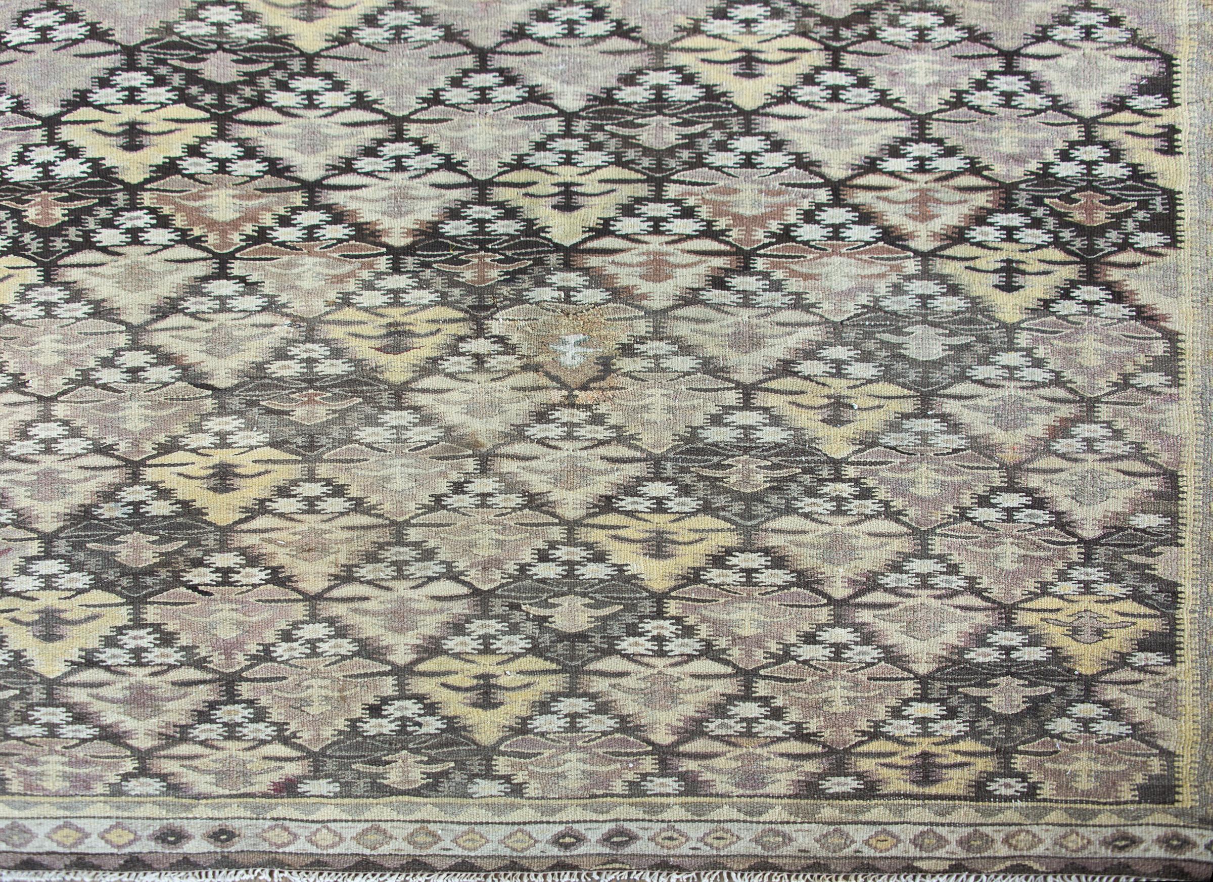Rug & Kilim persiano dei primi del Novecento in vendita 3