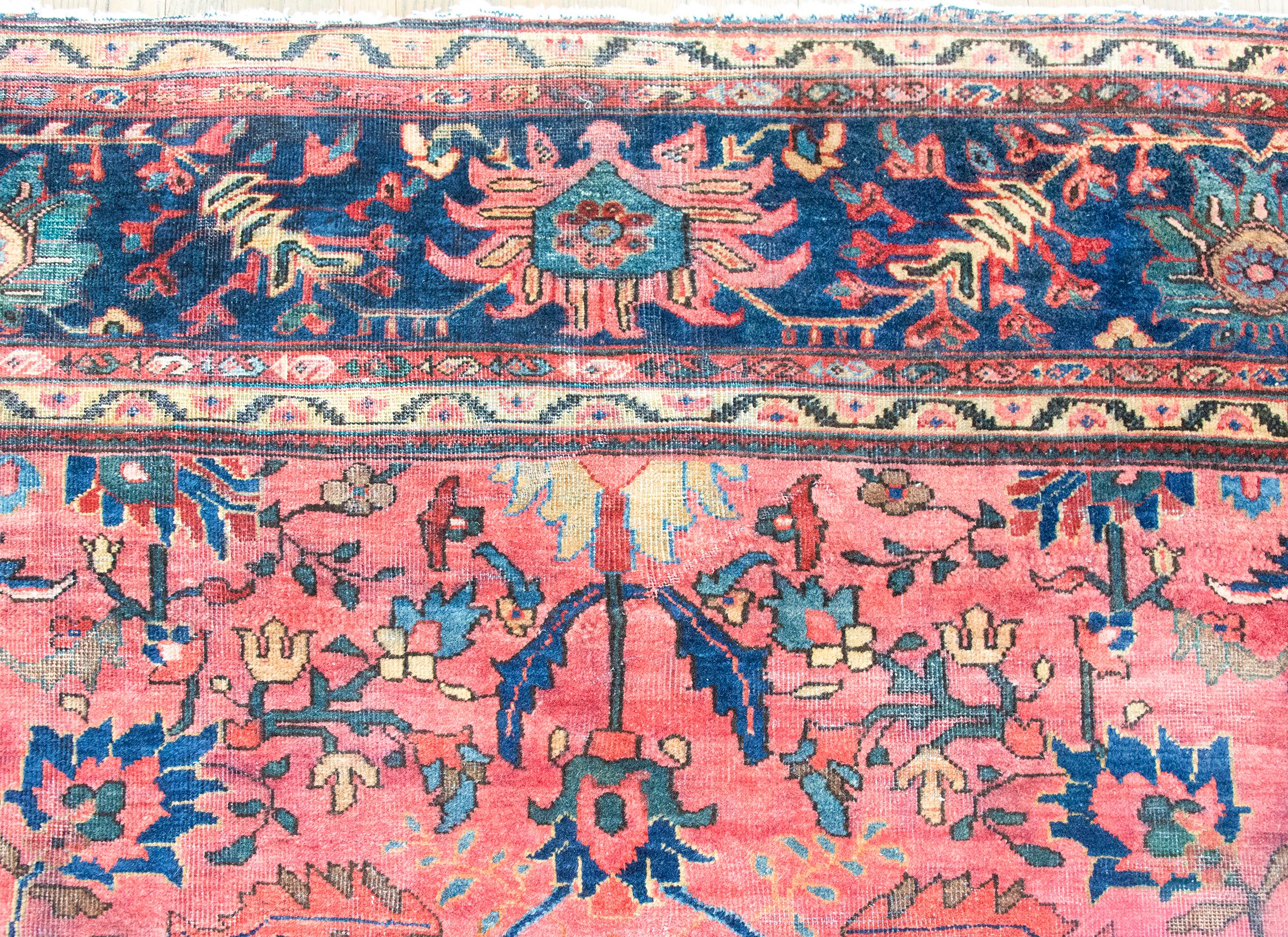 Early 20th Century Persian Sarouk Farahan For Sale 5