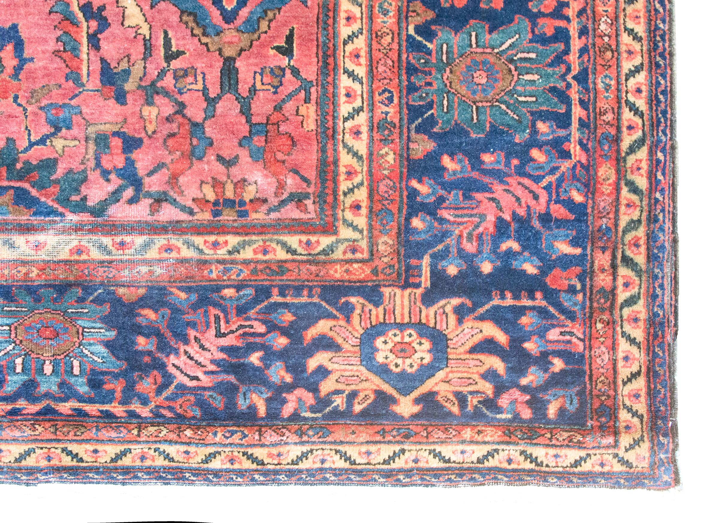 Early 20th Century Persian Sarouk Farahan For Sale 8