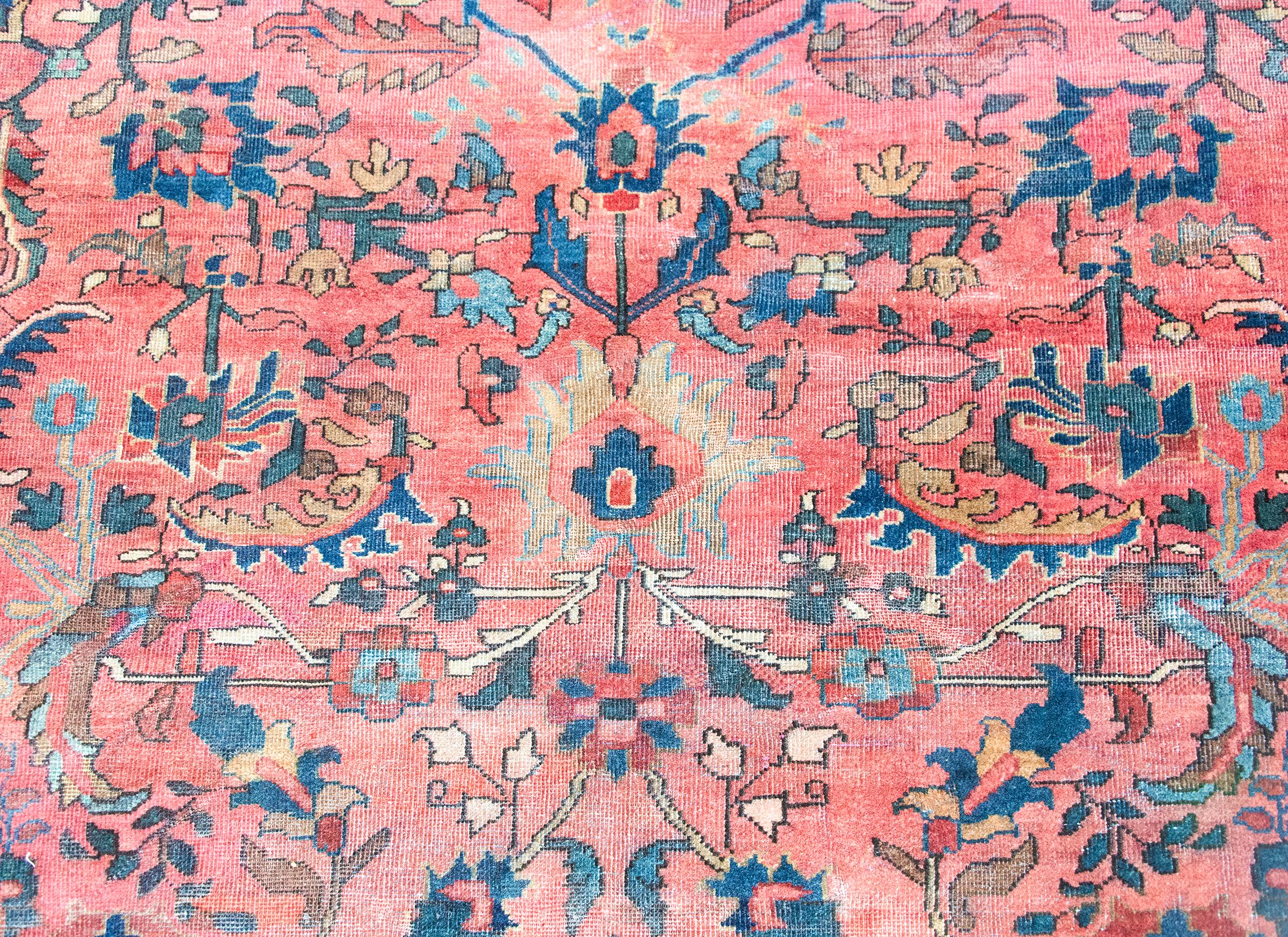 Early 20th Century Persian Sarouk Farahan For Sale 4