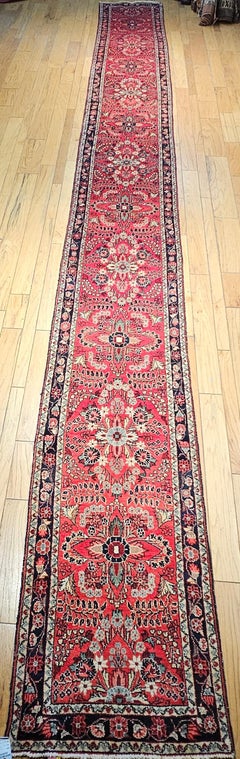 Early 20th Century Persian Sarouk Lilian Long Runner