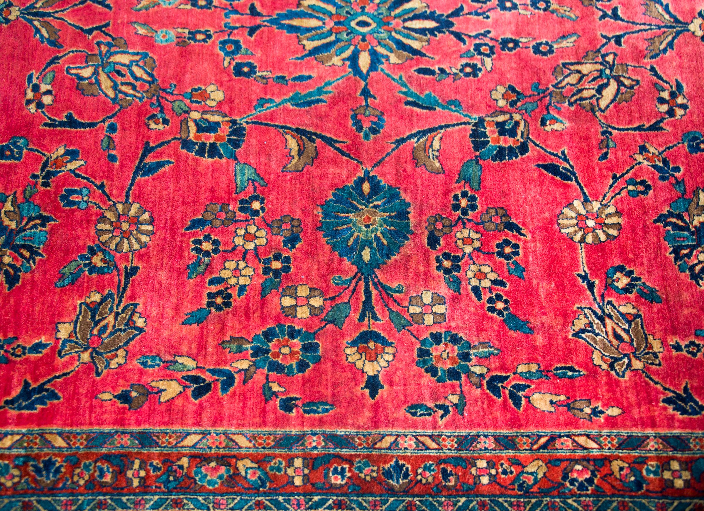 Wool Early 20th Century Persian Sarouk Mahal Rug For Sale