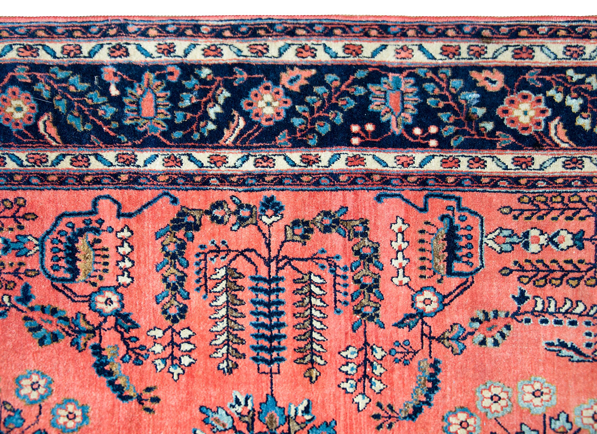 Early 20th Century Persian Sarouk Mohajeran Rug For Sale 4