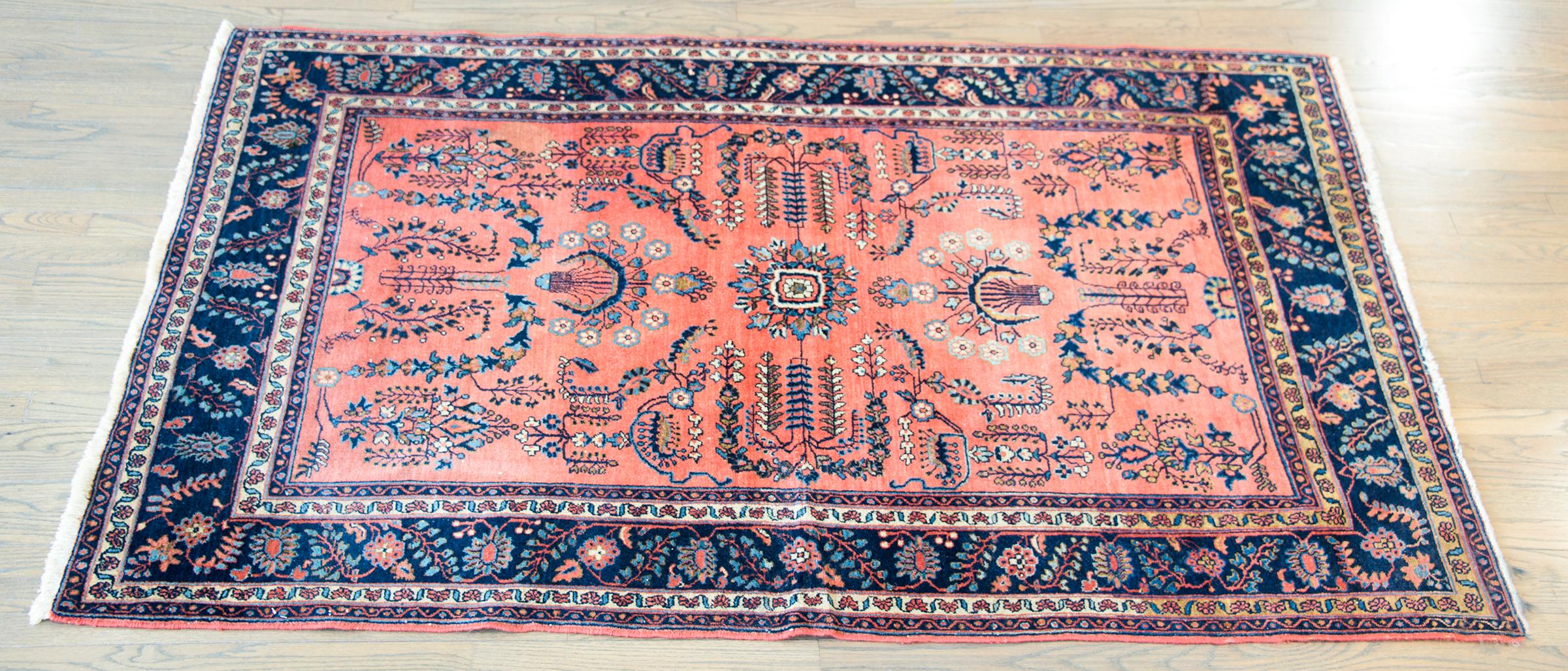 Early 20th Century Persian Sarouk Mohajeran Rug For Sale 7