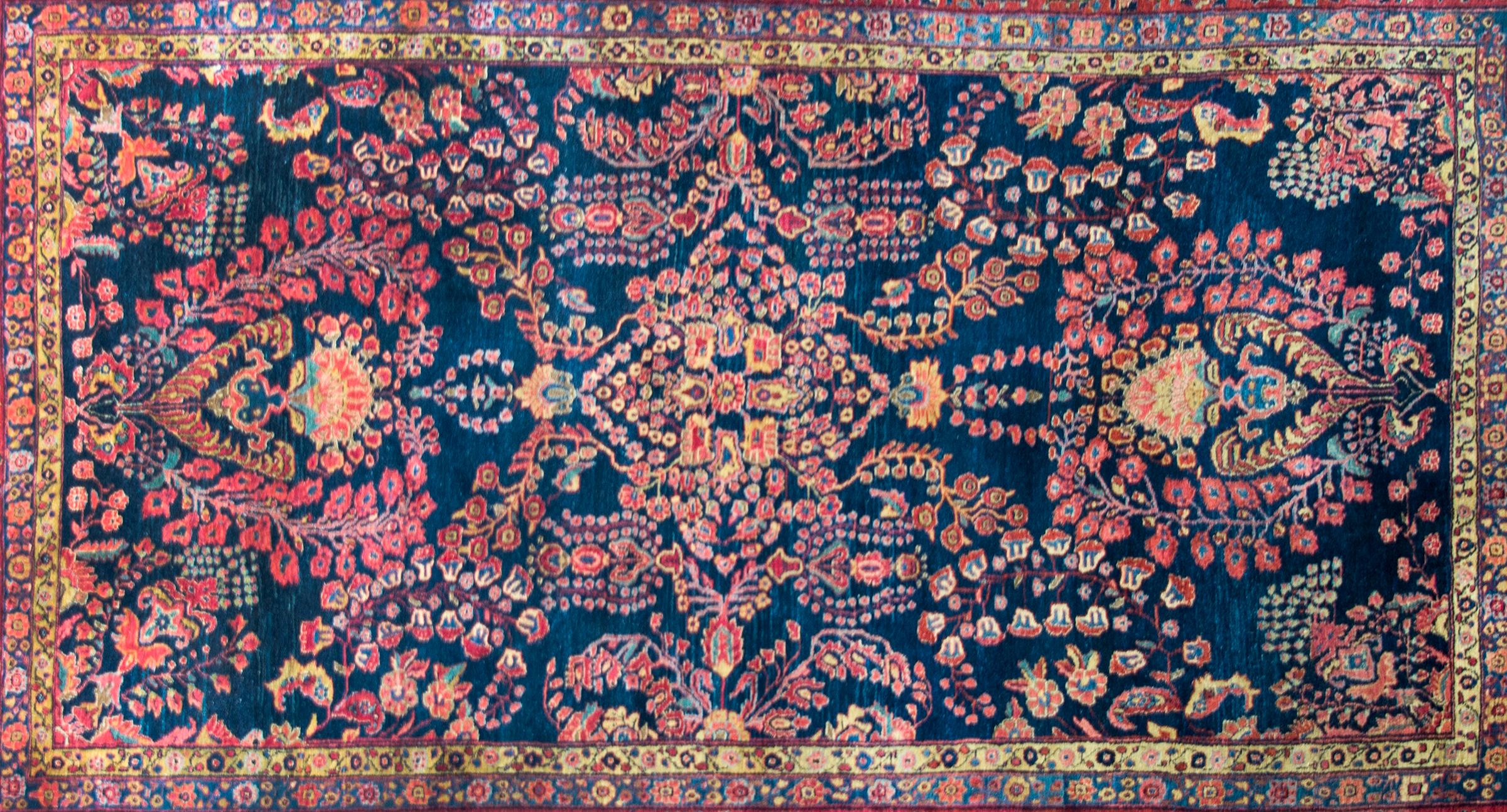 Sarouk Farahan Tappeto persiano Sarouk Mohajeran dei primi del Novecento in vendita