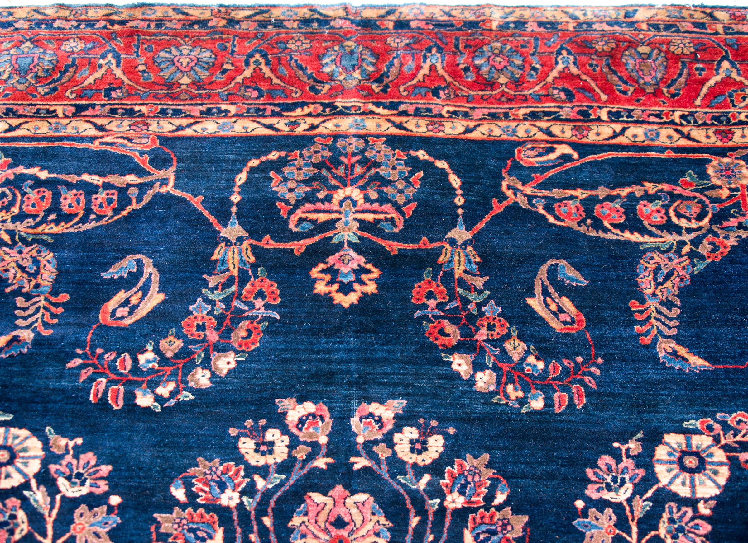 Early 20th Century Persian Sarouk Mohajeran Rug For Sale 1