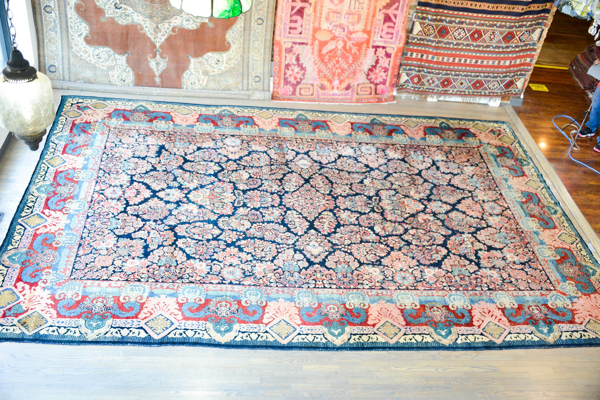 Alfombra persa sarouk de principios del siglo XX en venta 3