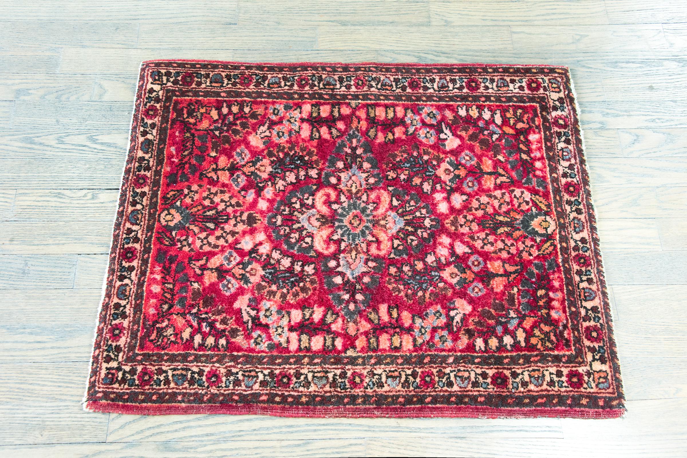 Alfombra persa sarouk de principios del siglo XX en venta 8
