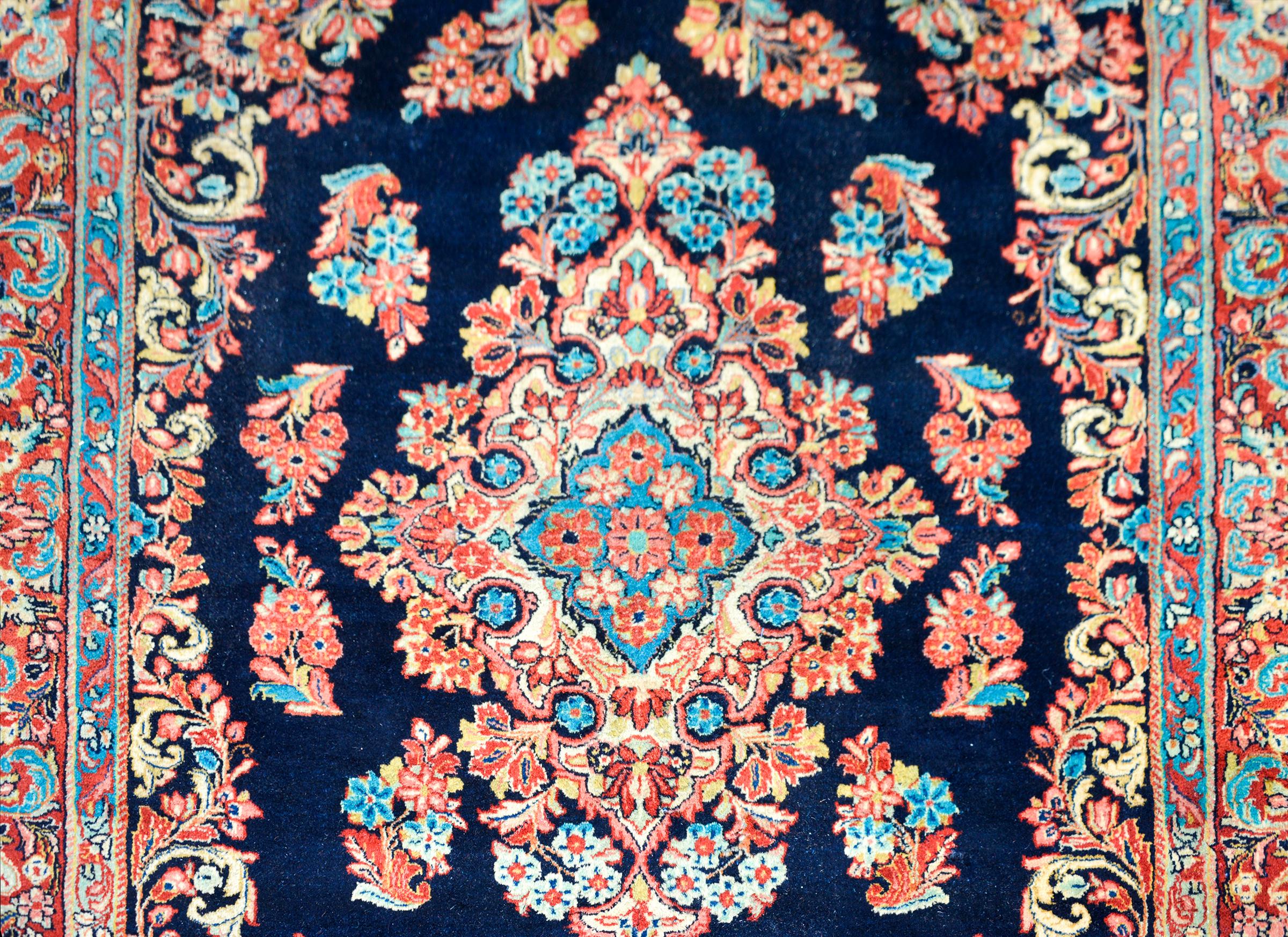 Sarouk Farahan Early 20th Century Persian Sarouk Rug For Sale