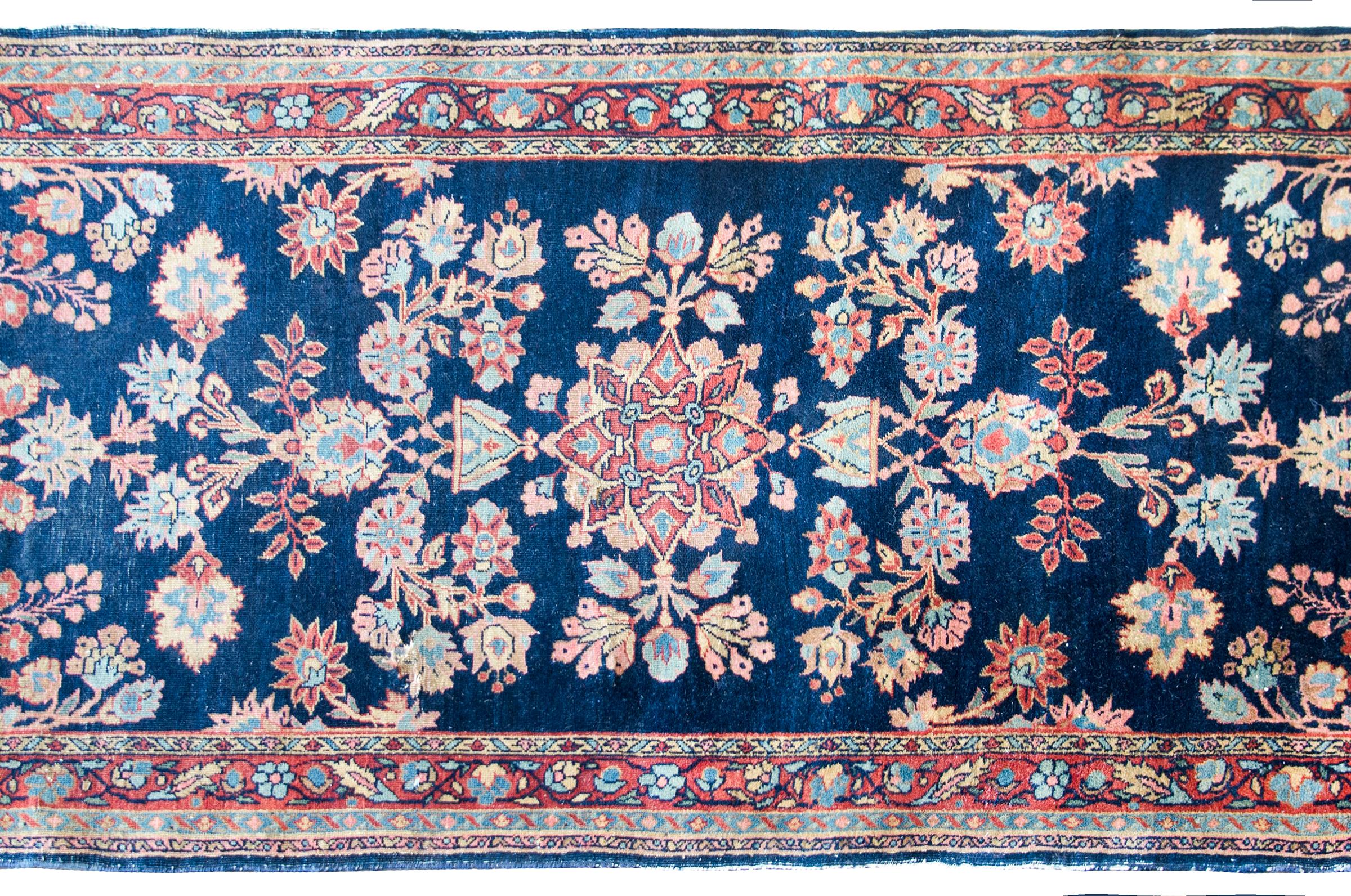 Sarouk Farahan Tappeto Sarouk persiano dei primi del Novecento in vendita