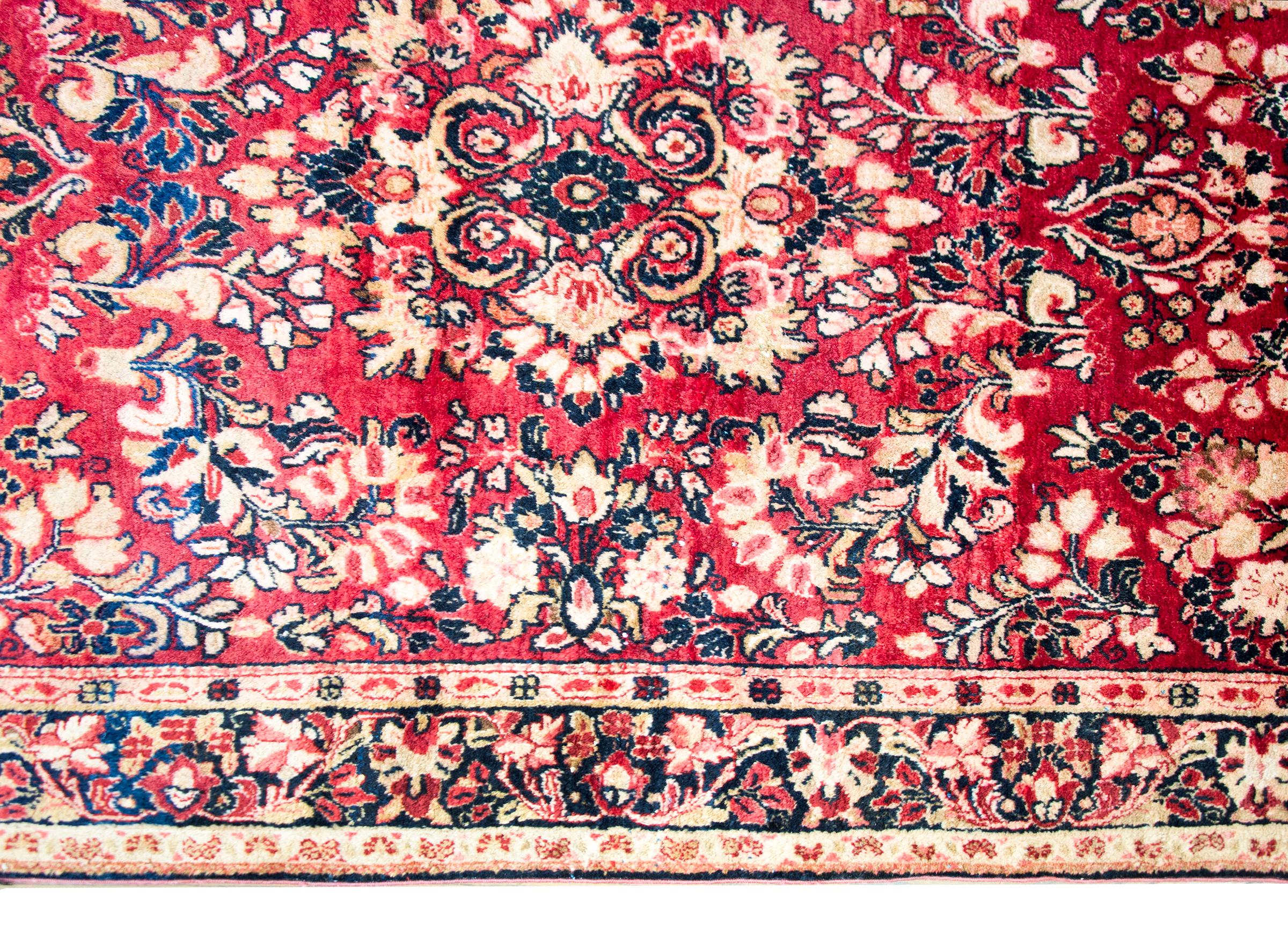 Hand-Knotted Early 20th Century Persian Sarouk Rug For Sale