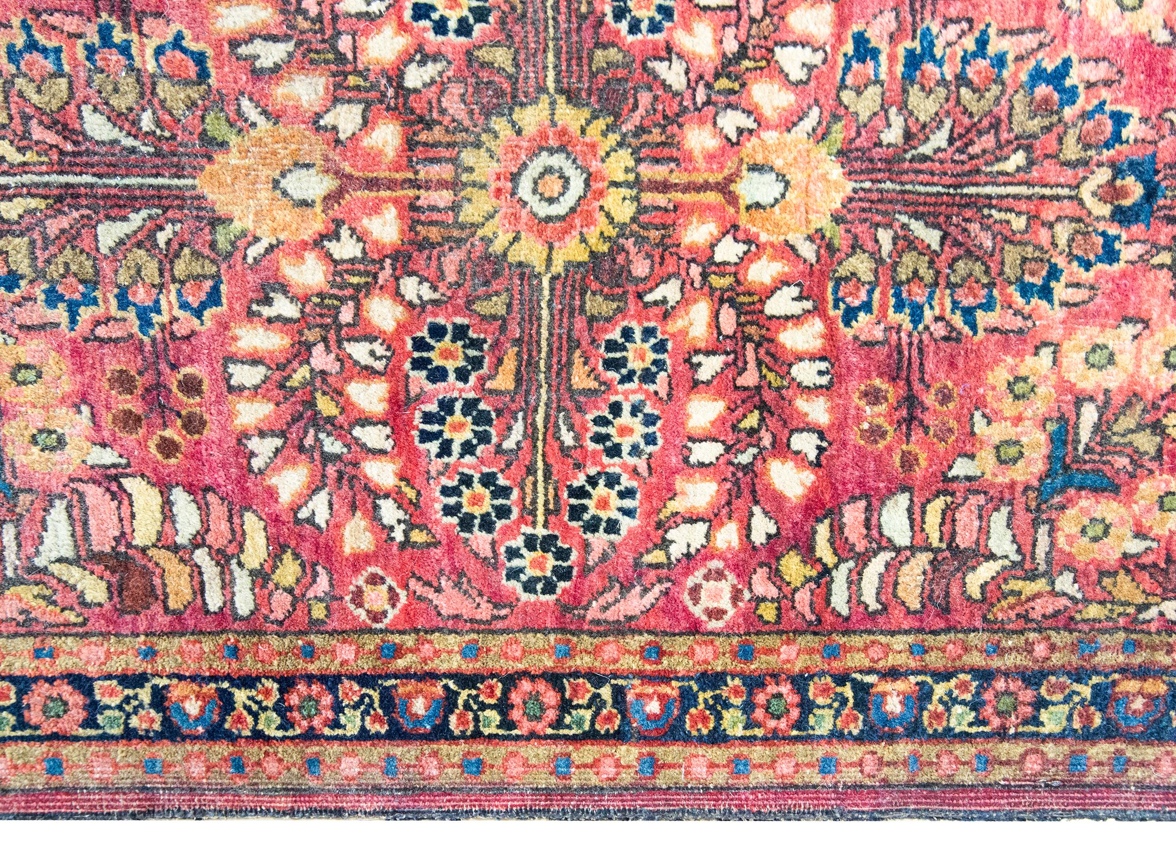 Persiano Tappeto Sarouk persiano dei primi del Novecento in vendita