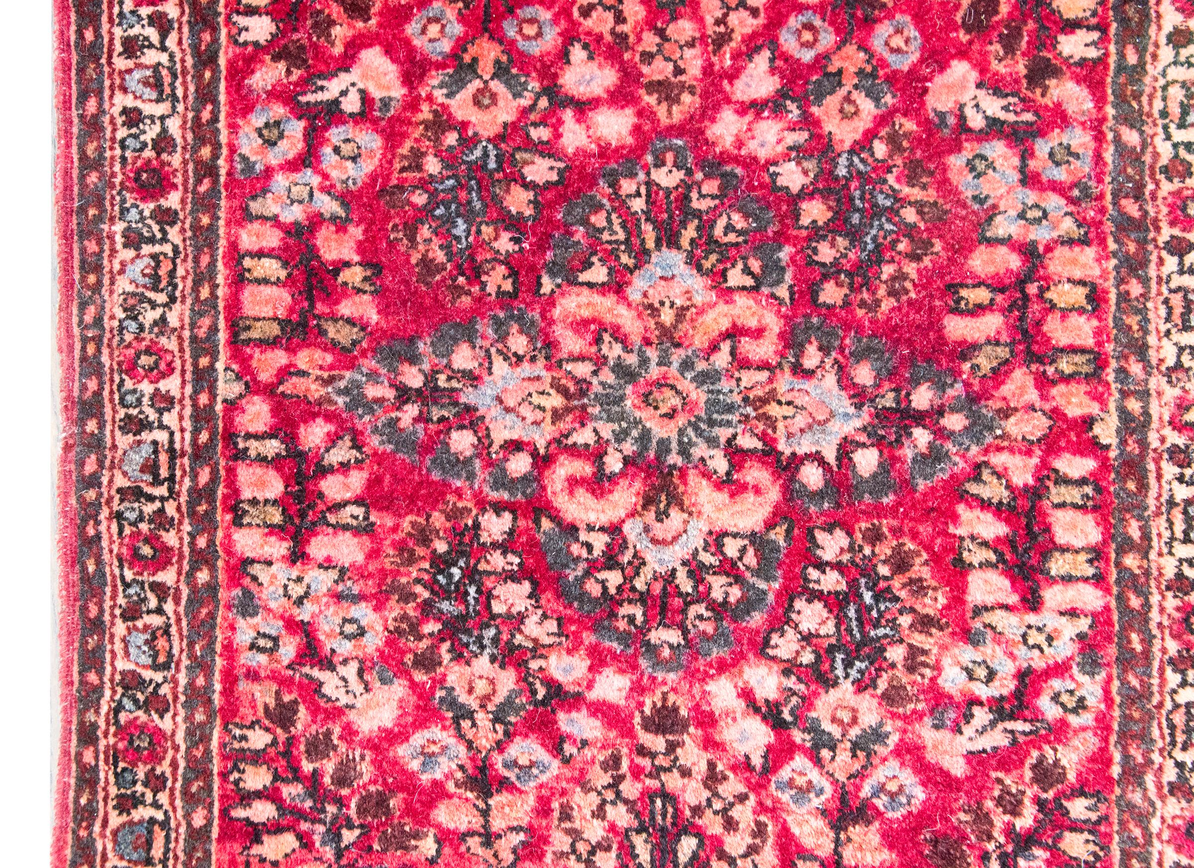 Alfombra persa sarouk de principios del siglo XX en Bueno estado para la venta en Chicago, IL