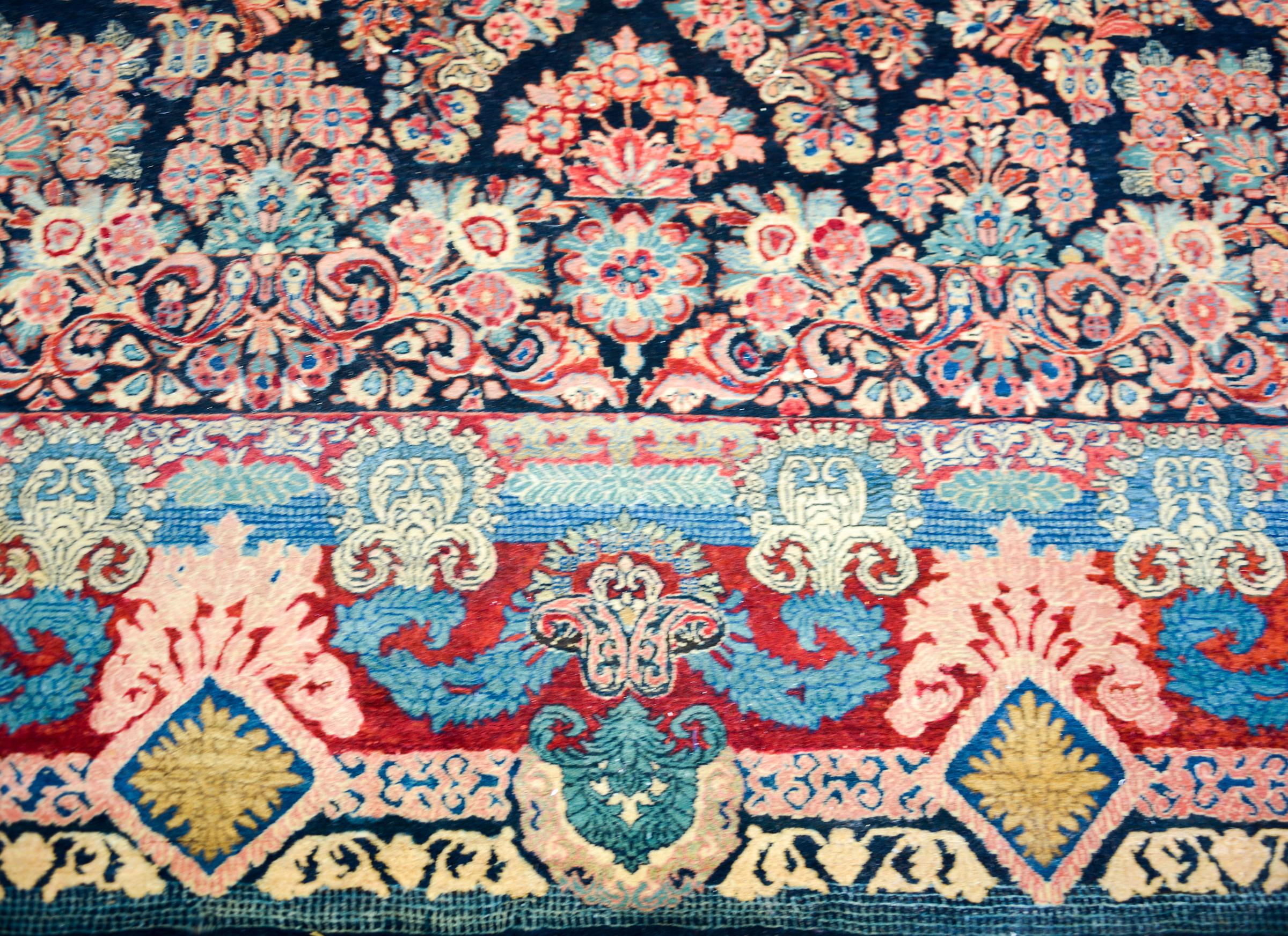 Wool Early 20th Century Persian Sarouk Rug For Sale