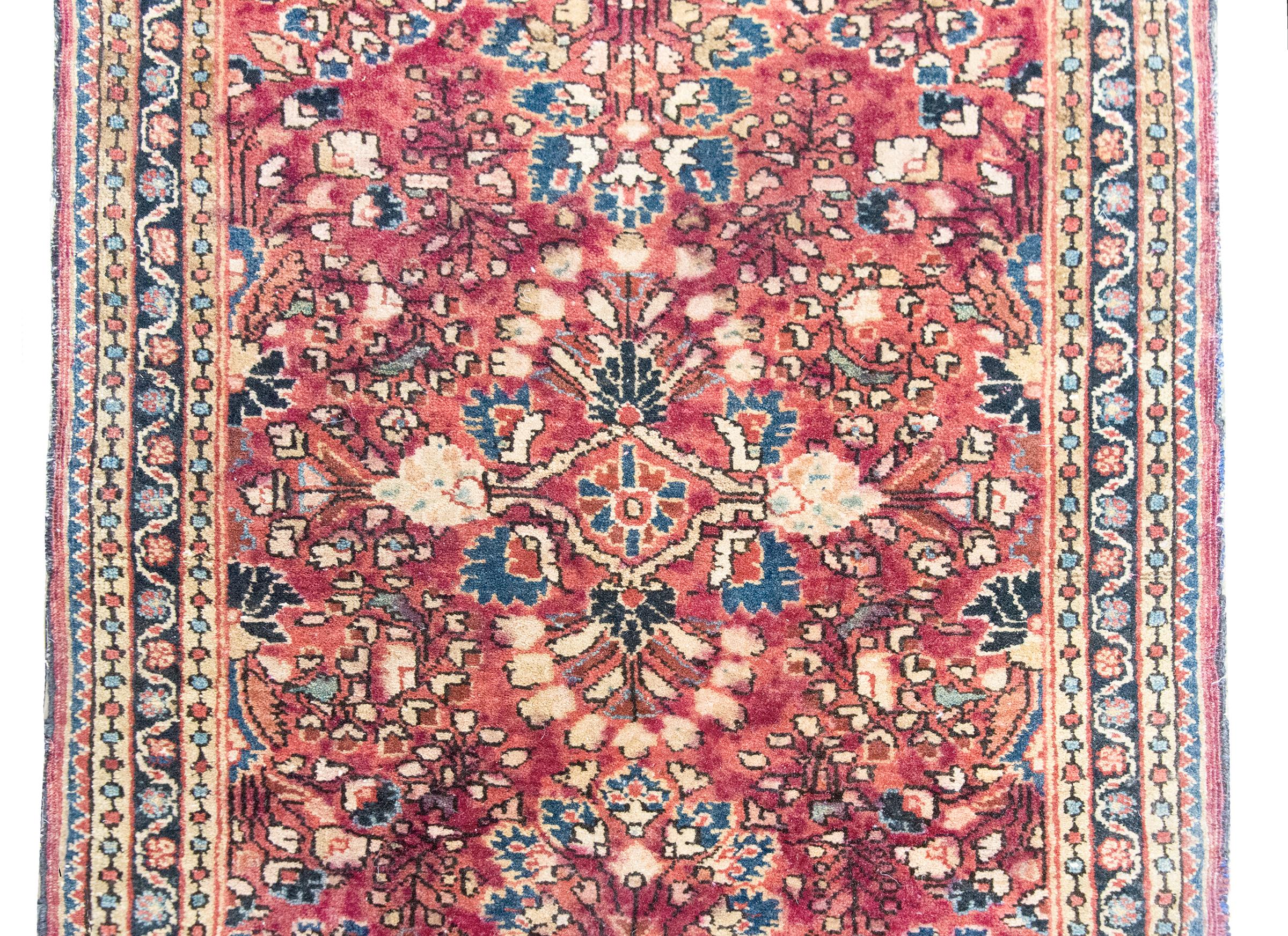 Tappeto Sarouk persiano dei primi del Novecento in vendita 1